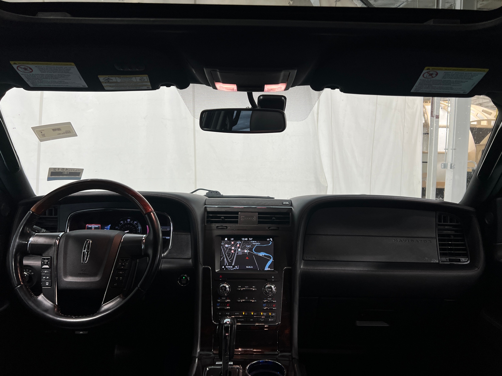 Thumbnail: 2017 Lincoln Navigator L - 2