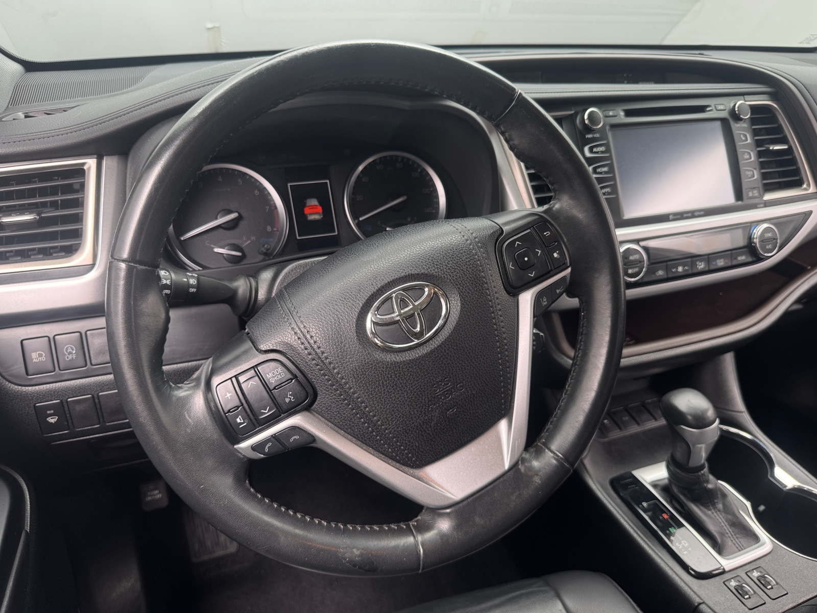 Thumbnail: 2019 Toyota Highlander - 5