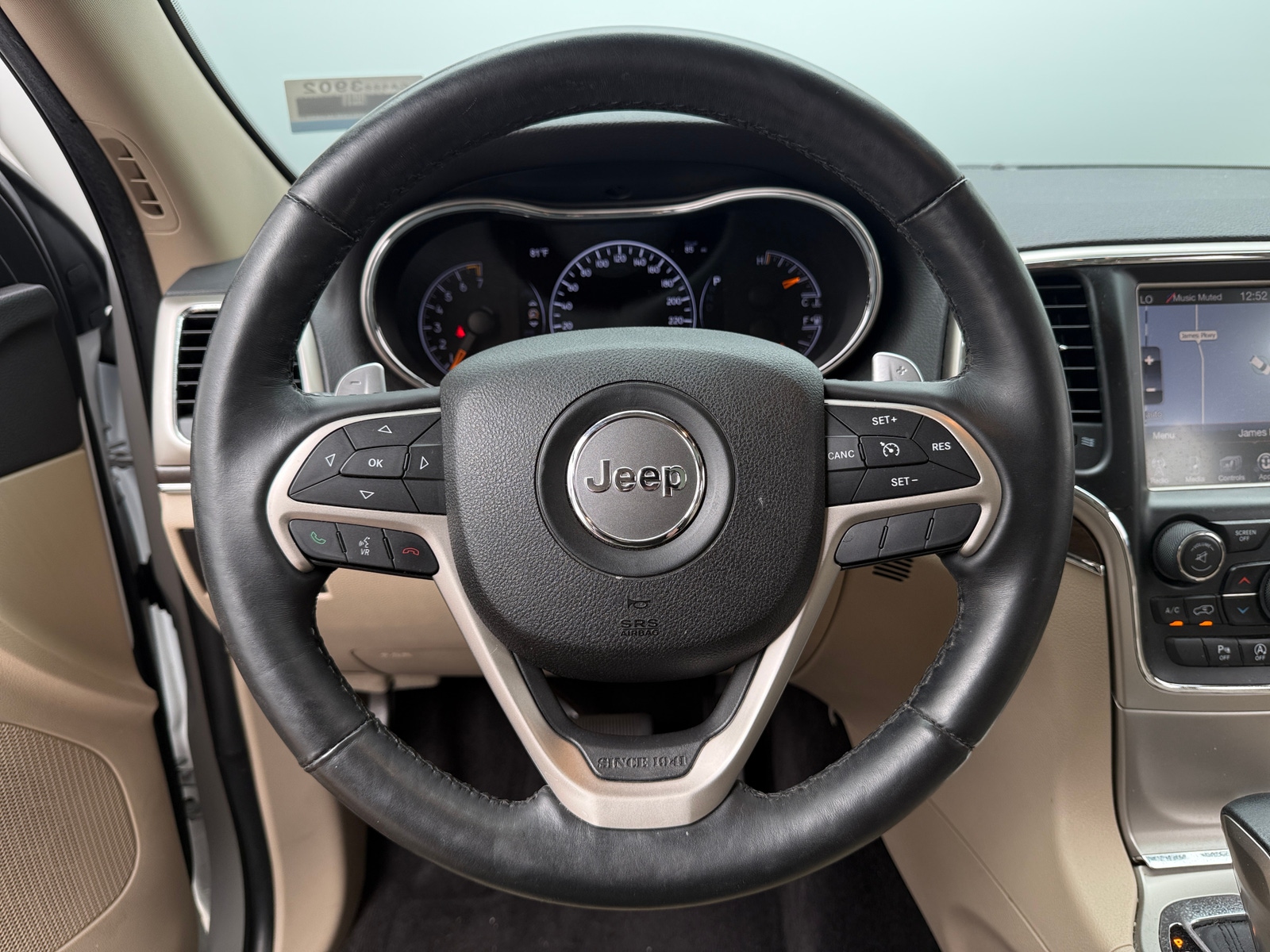Thumbnail: 2016 Jeep Grand Cherokee - 4