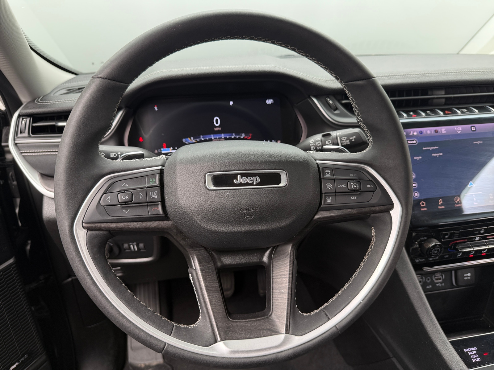 Thumbnail: 2023 Jeep Grand Cherokee - 4