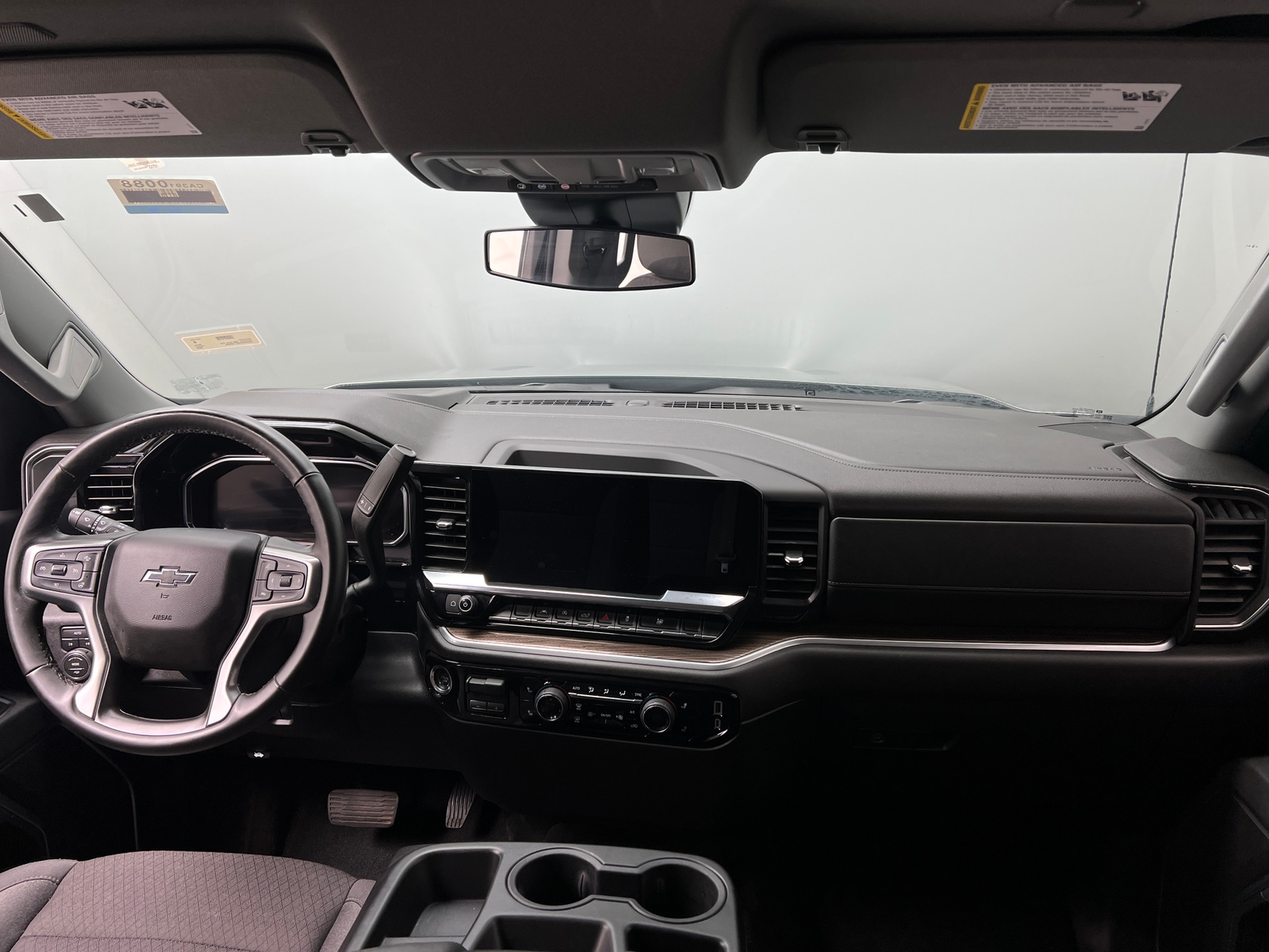 Thumbnail: 2026 Chevrolet Silverado 1500 - 3