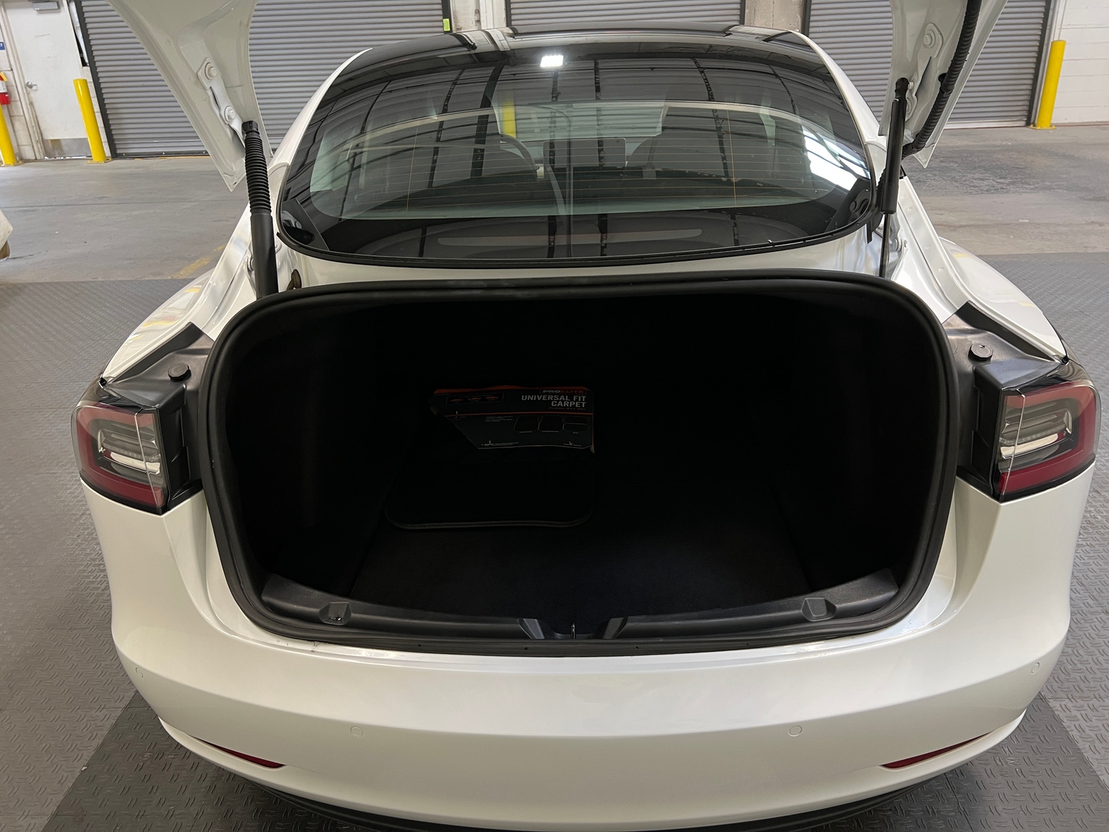 Thumbnail: 2022 Tesla Model 3 - 5