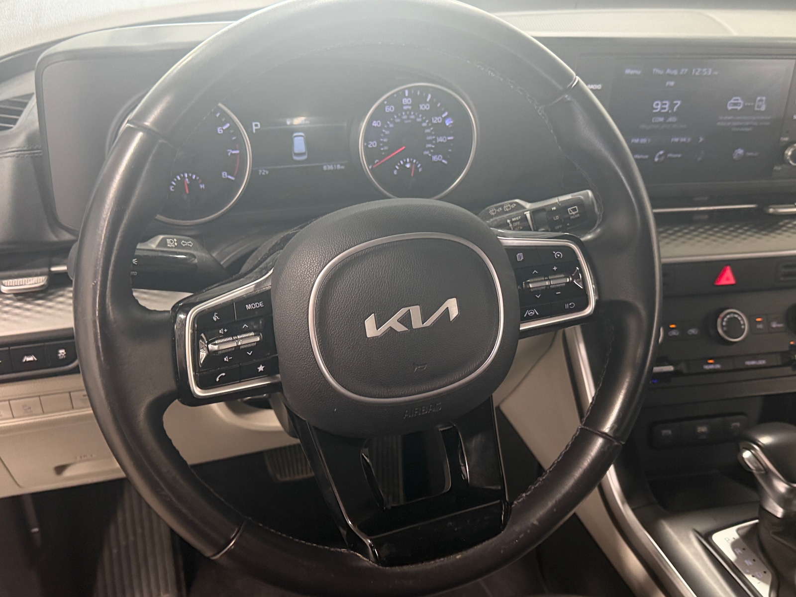 Thumbnail: 2022 Kia Carnival - 4
