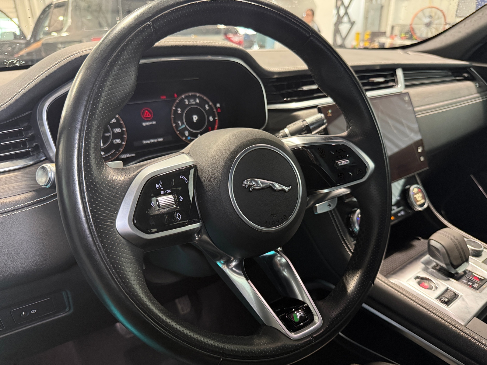 Thumbnail: 2021 Jaguar F-Pace - 4