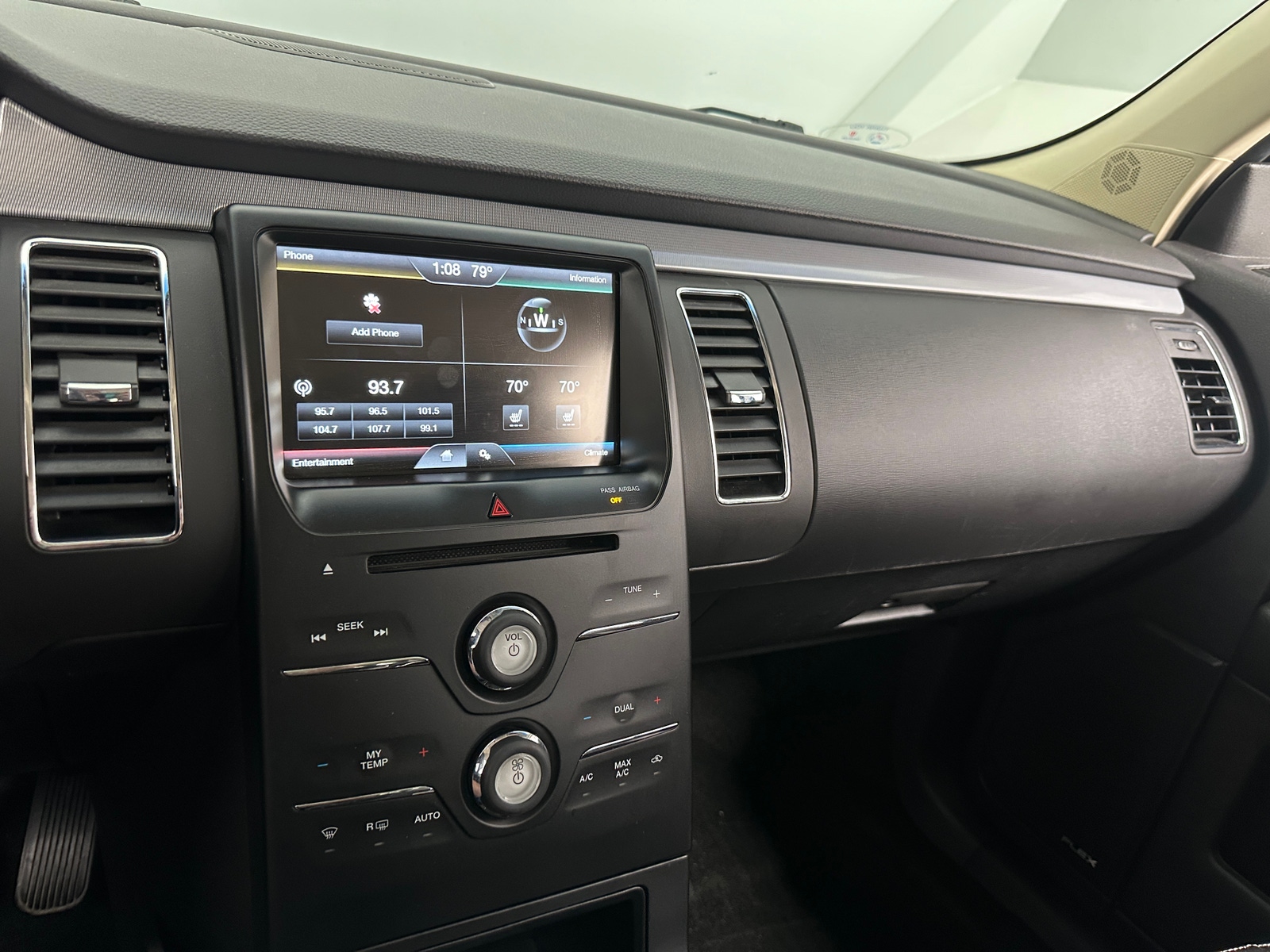 Thumbnail: 2015 Ford Flex - 3