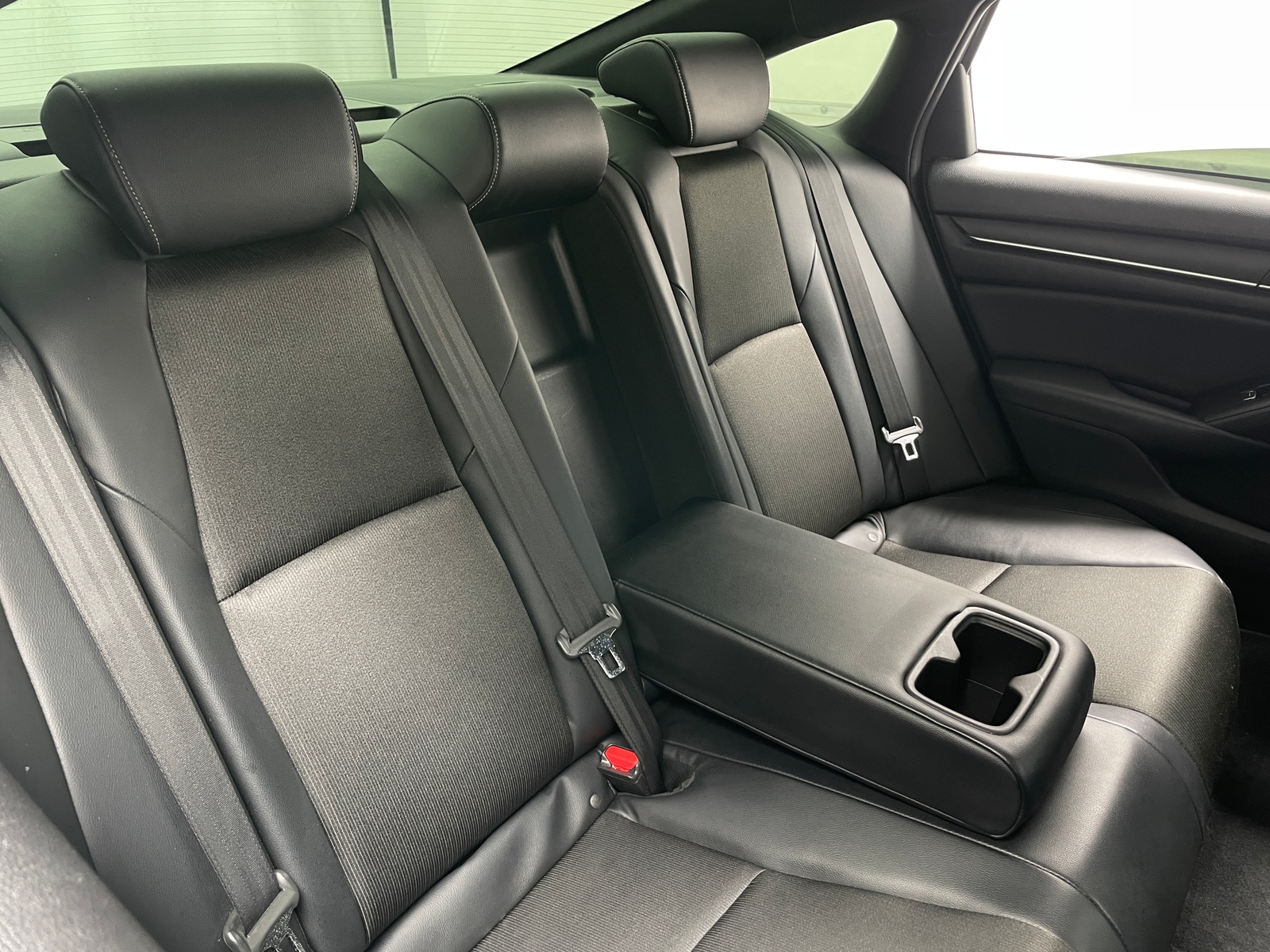 Thumbnail: 2018 Honda Accord - 6