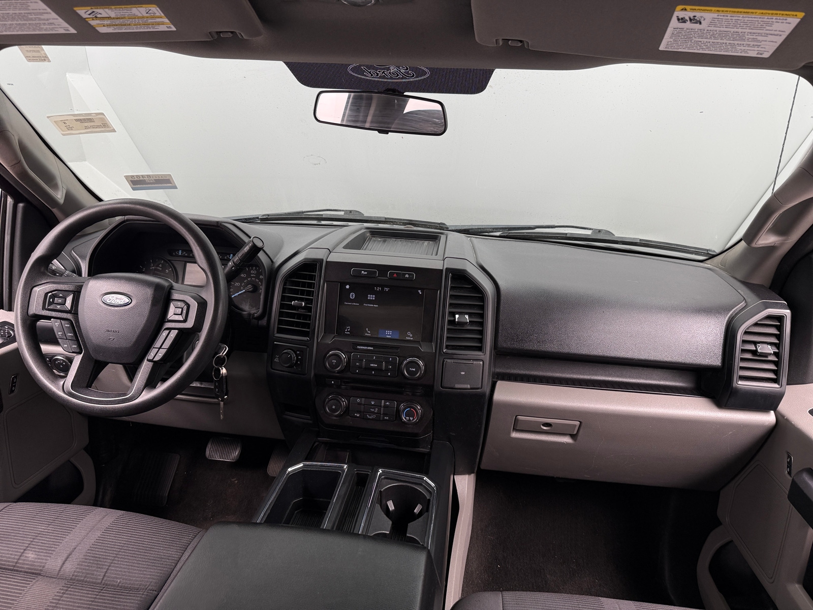 Thumbnail: 2018 Ford Econoline - 3