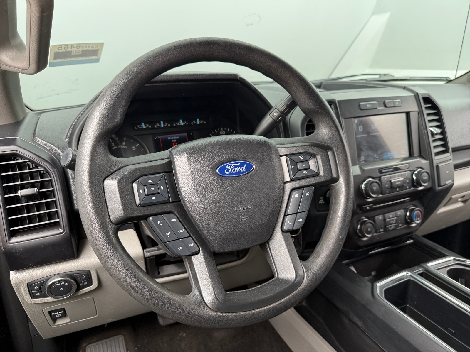 Thumbnail: 2018 Ford Econoline - 5
