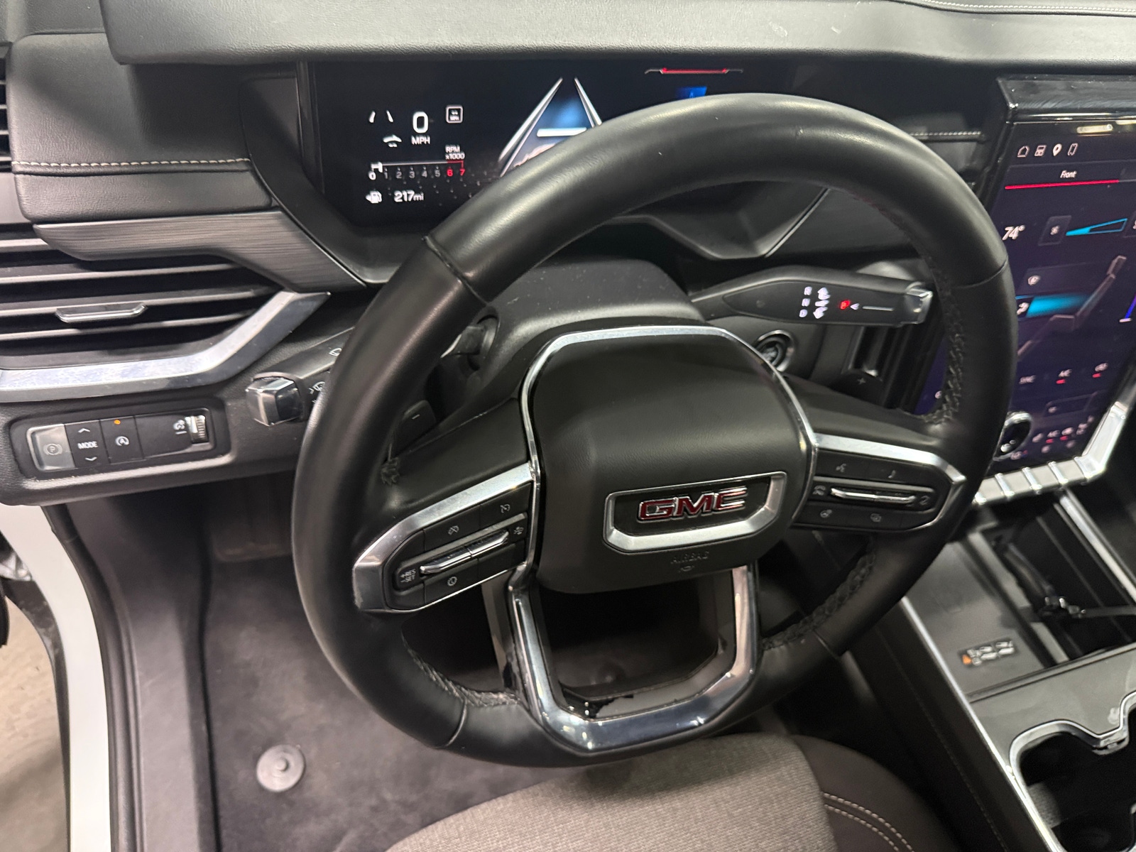 Thumbnail: 2025 GMC Acadia - 5