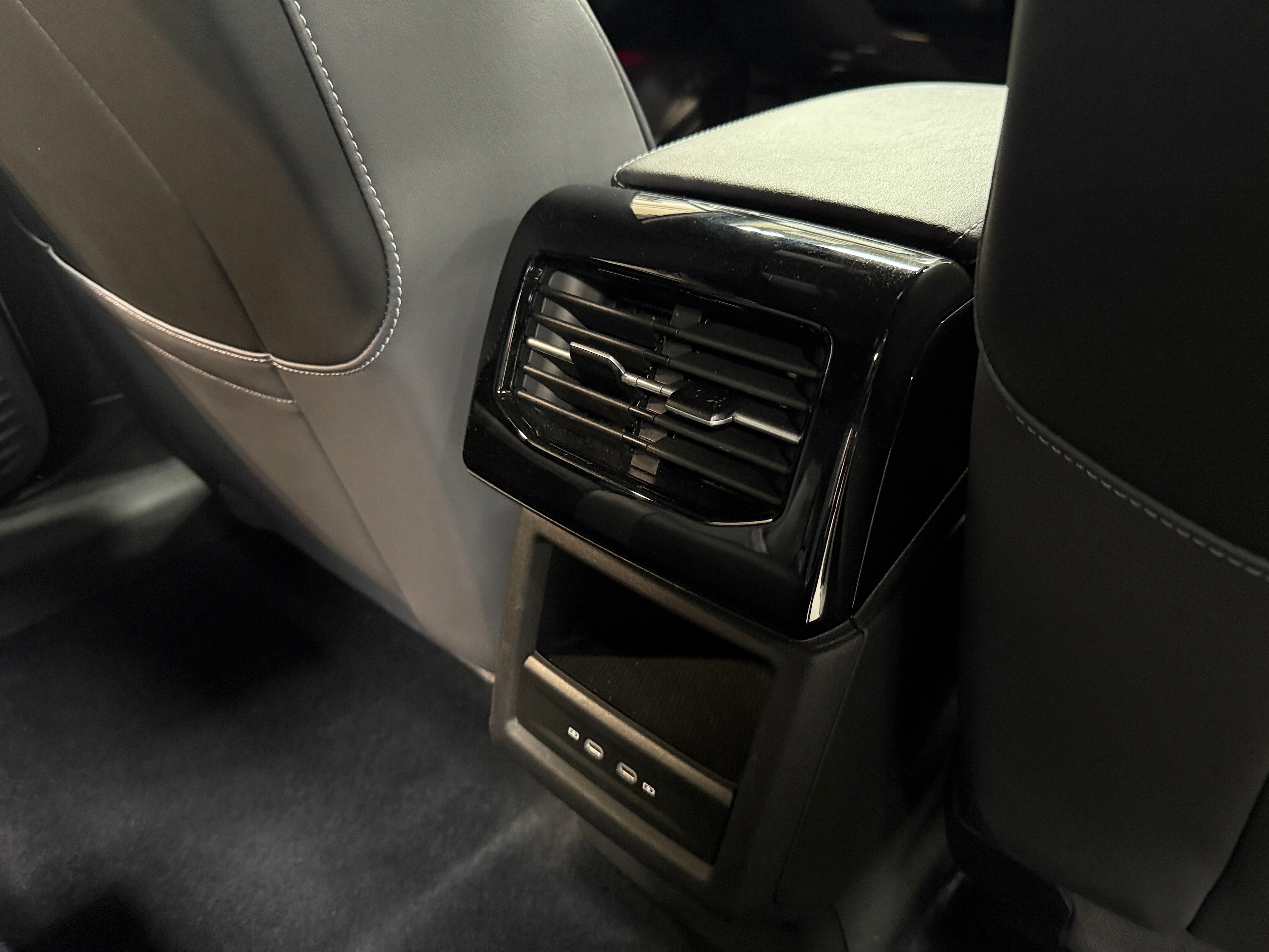 Used 2023 Volkswagen ID.4 PRO S with VIN 1V2VMPE85PC025260 for sale in Oak Creek, WI