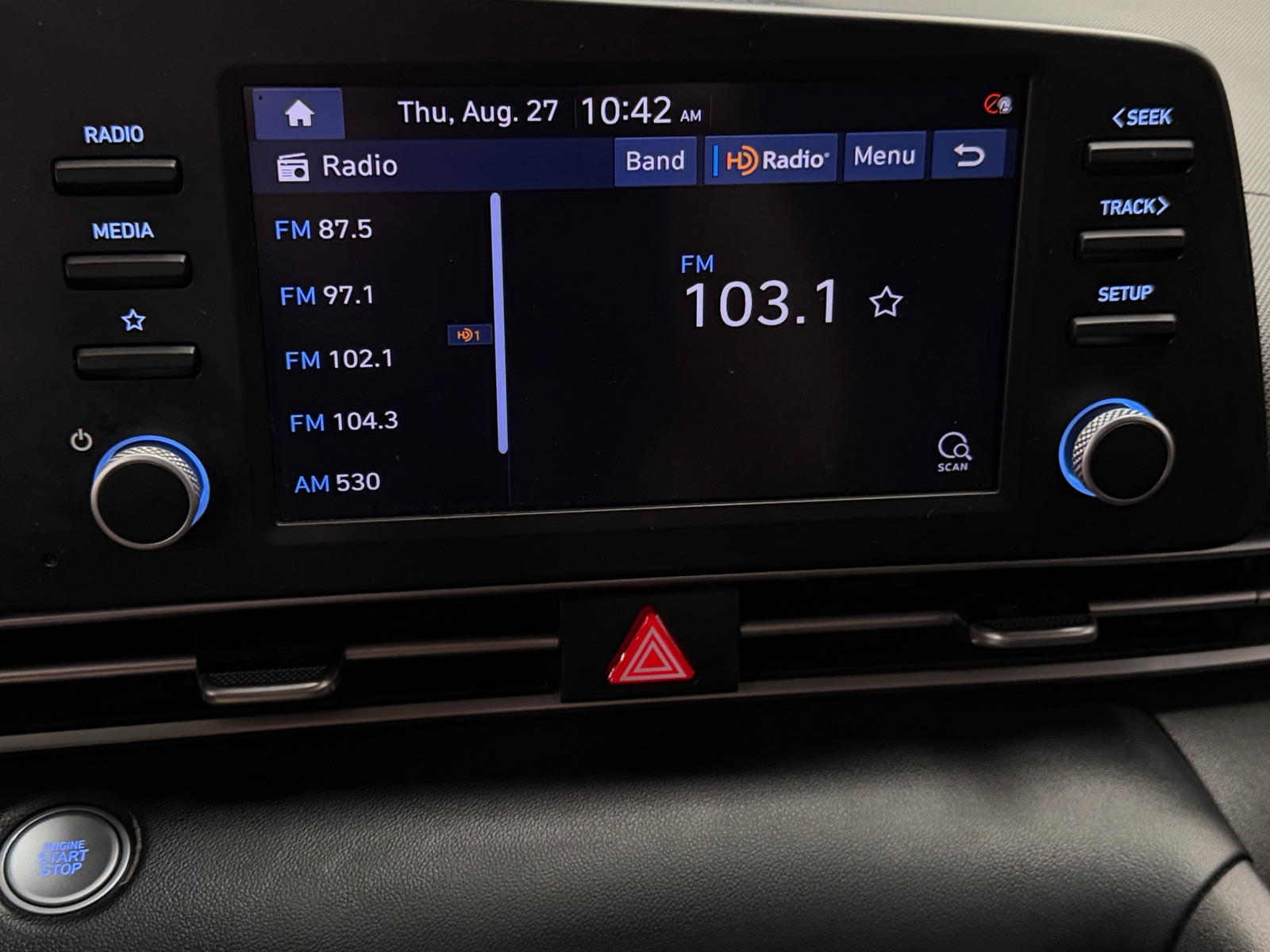 Thumbnail: 2021 Hyundai Elantra - 4
