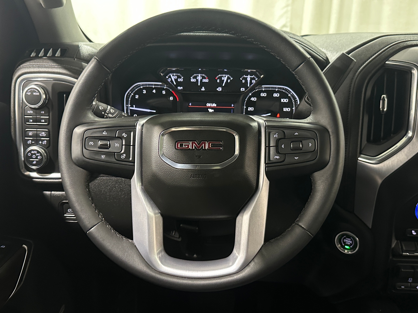 Thumbnail: 2022 GMC Sierra 1500 - 4