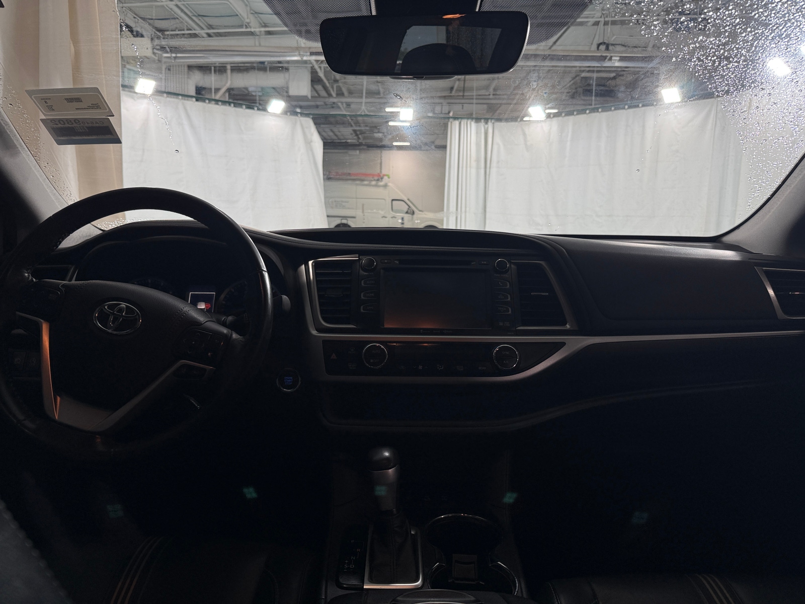 Thumbnail: 2017 Toyota Highlander - 2