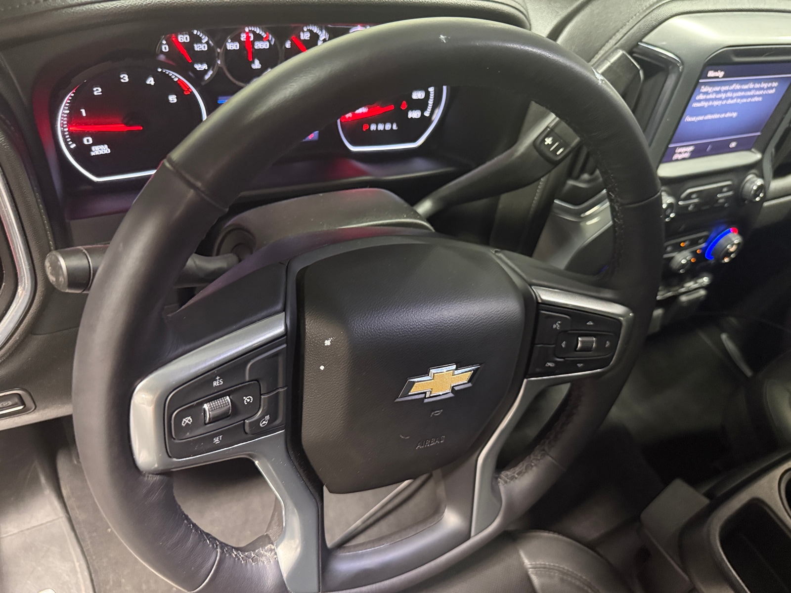 Thumbnail: 2022 Chevrolet Silverado 2500 - 4