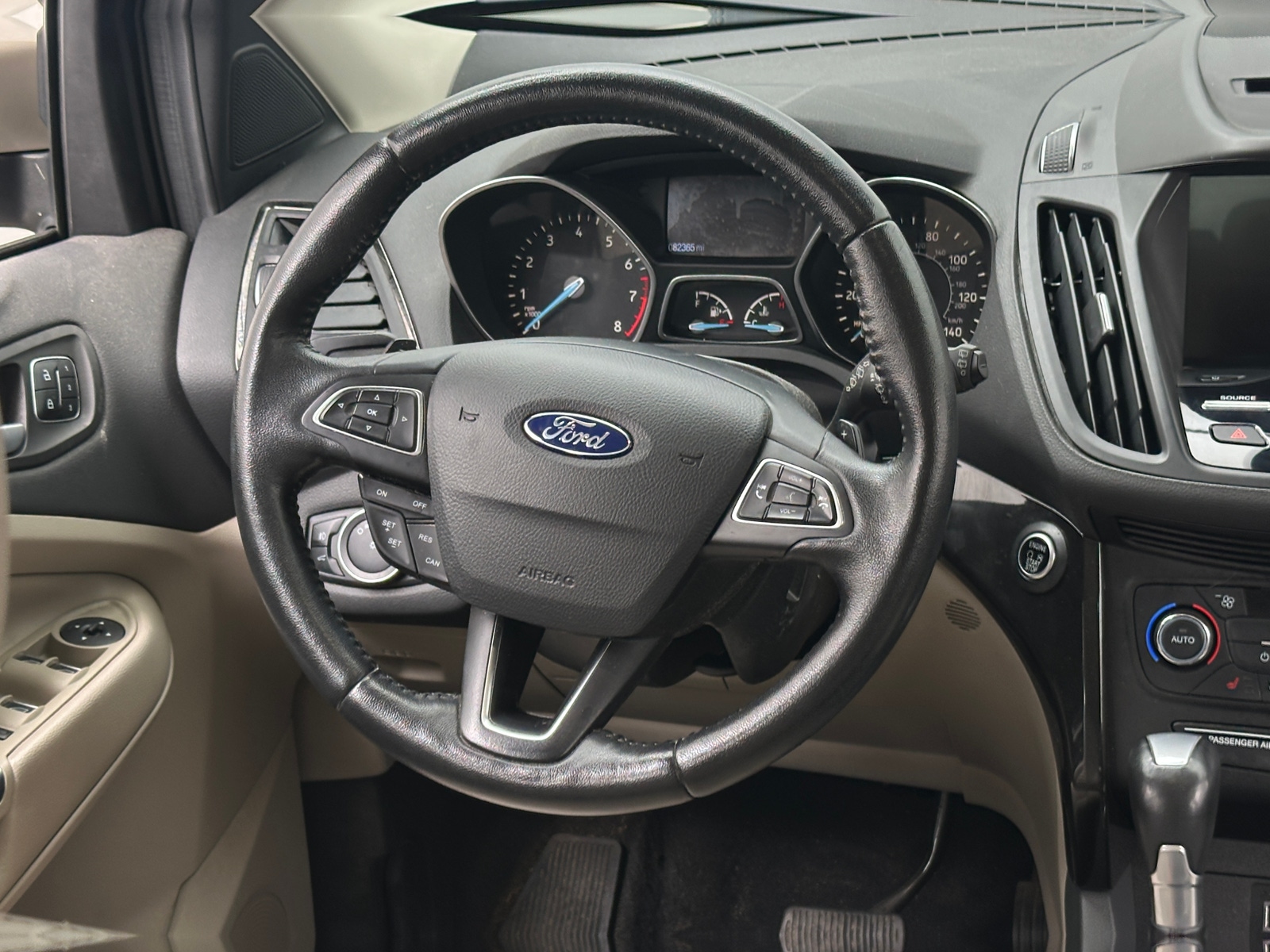 Thumbnail: 2017 Ford Escape - 4