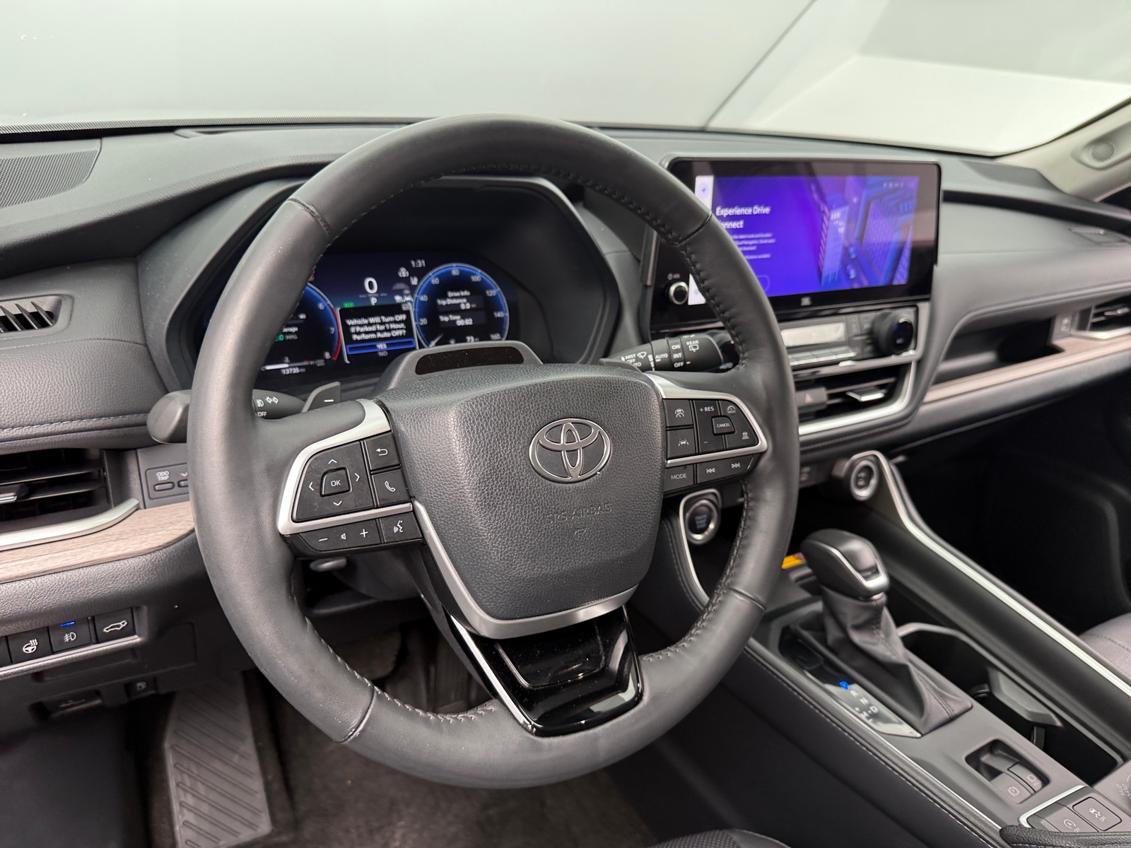 Thumbnail: 2024 Toyota Grand Highlander - 4