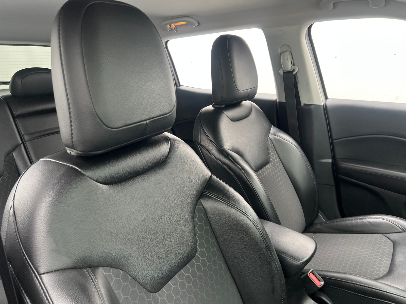 Thumbnail: 2019 Jeep Compass - 2