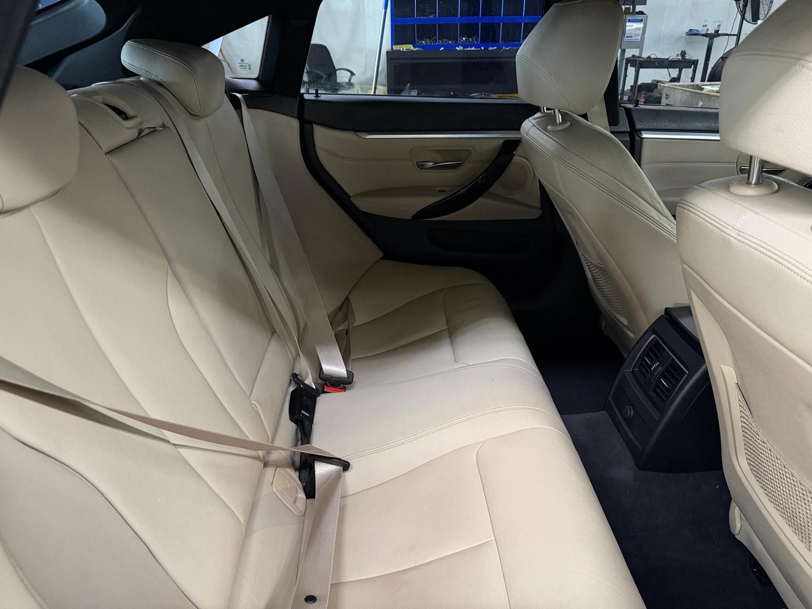 Thumbnail: 2017 BMW 4 Series - 5