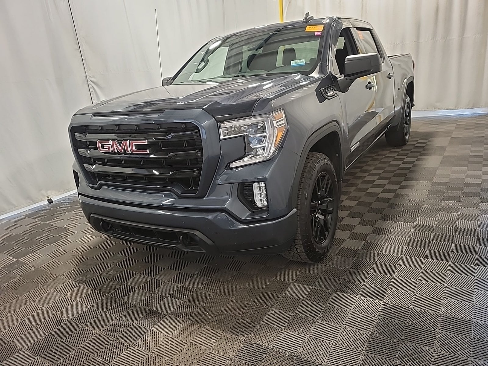 2021 GMC Sierra 1500 4WD Crew Cab 157" Elevation