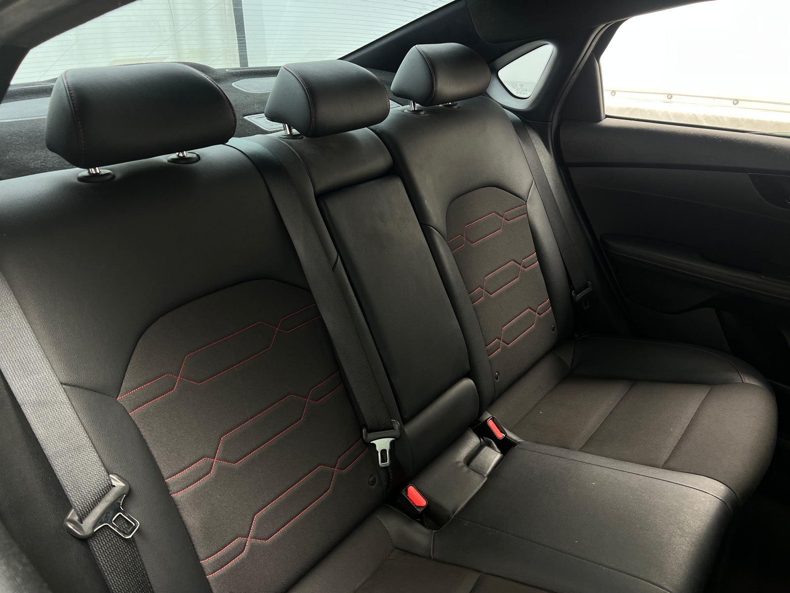 Thumbnail: 2020 Kia Forte - 6