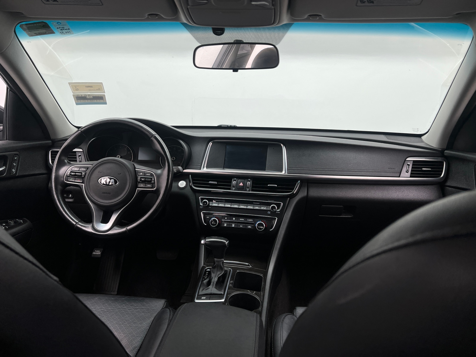Thumbnail: 2018 Kia Optima - 2