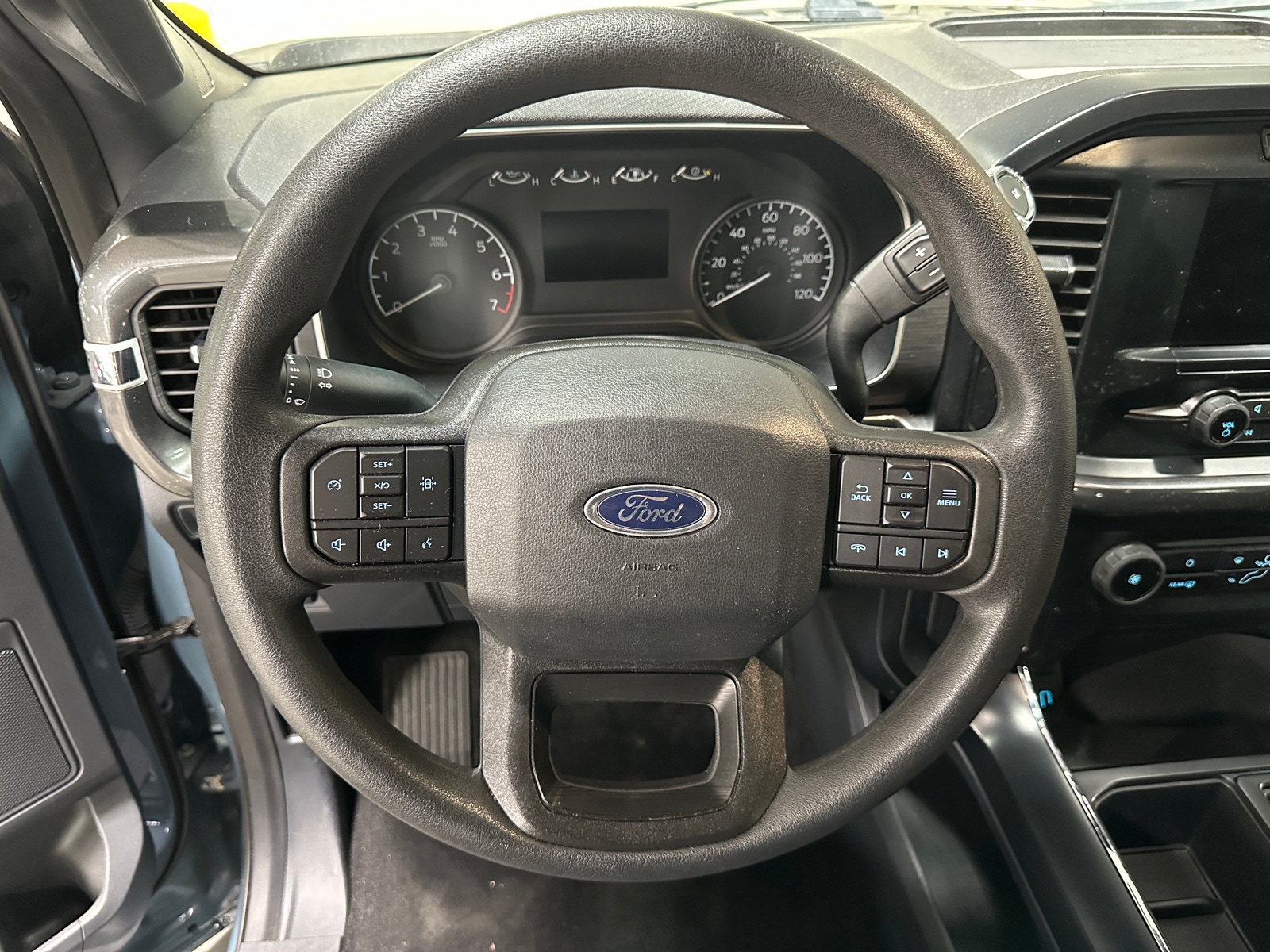 Thumbnail: 2023 Ford Econoline - 5