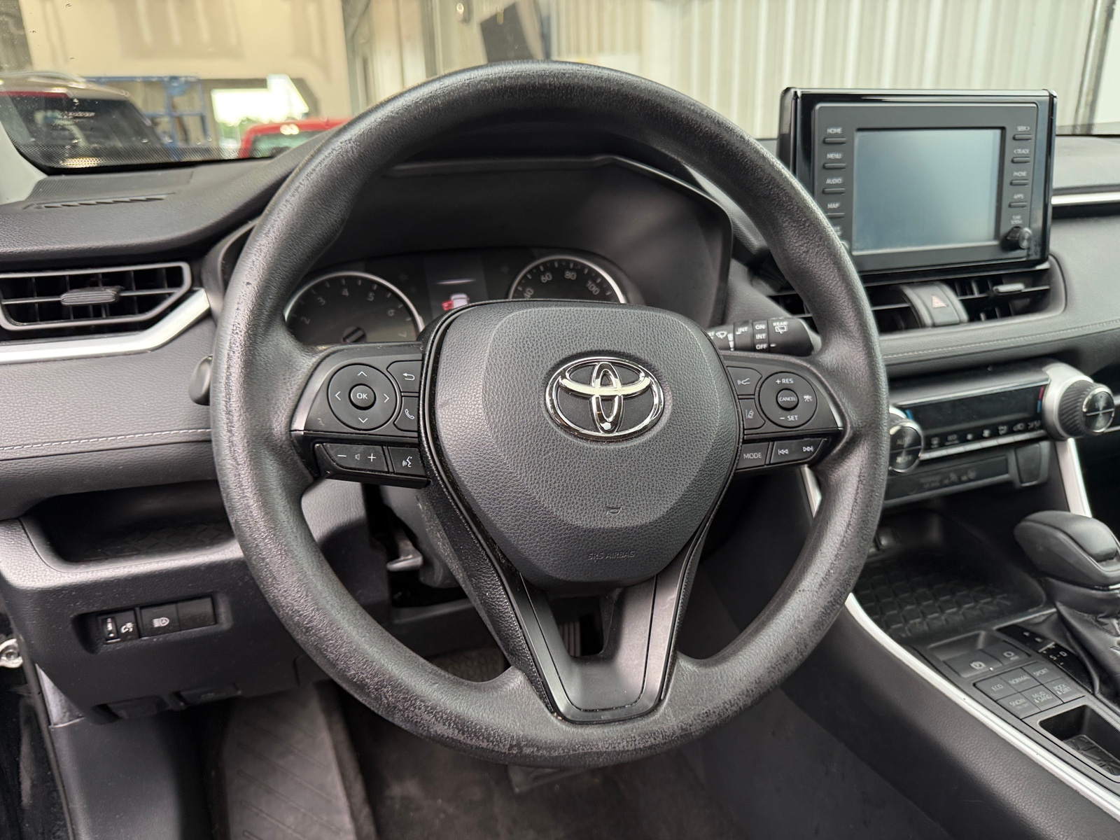 Thumbnail: 2019 Toyota RAV4 - 5