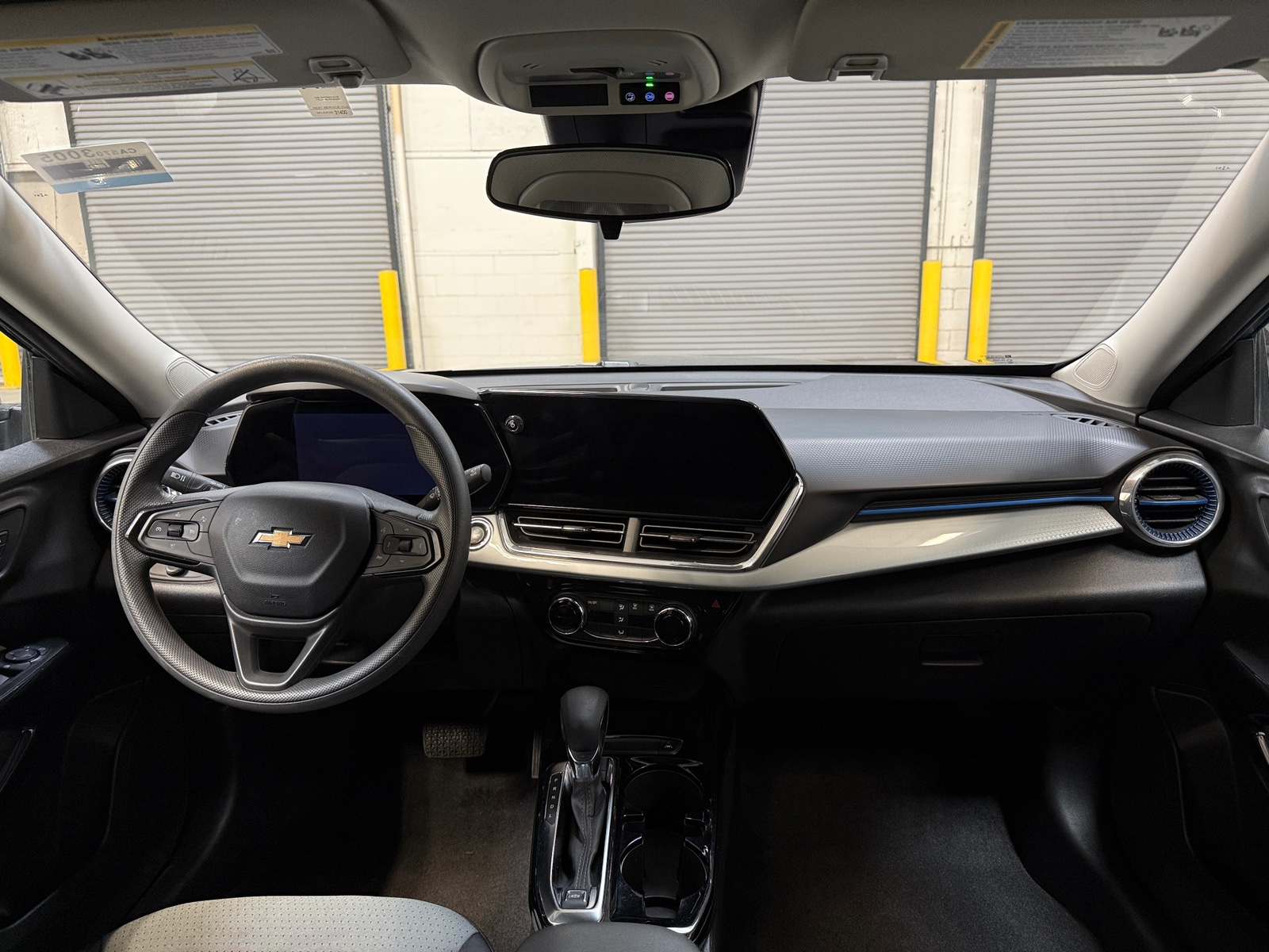 Thumbnail: 2025 Chevrolet Trax - 2