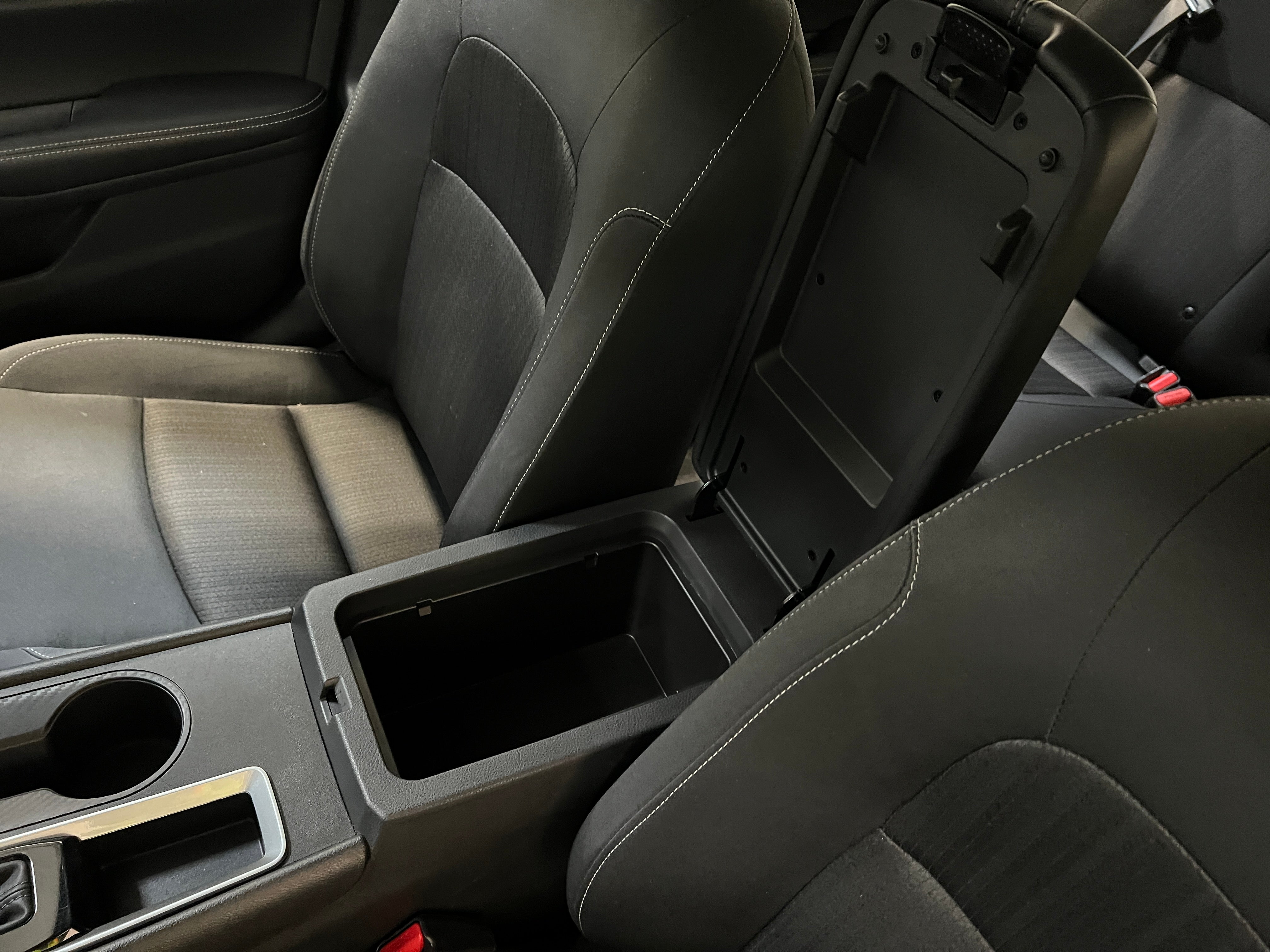 2025 Nissan Altima SV - Photo 16