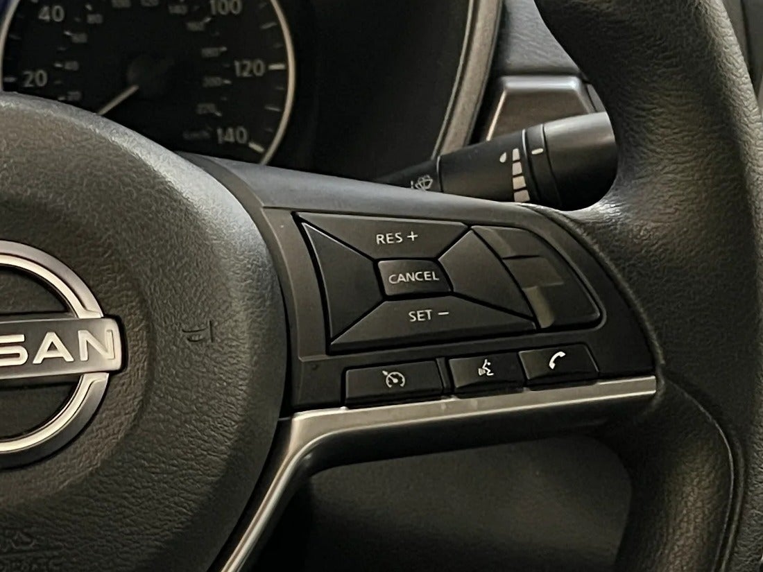 2025 Nissan Altima SV - Photo 17