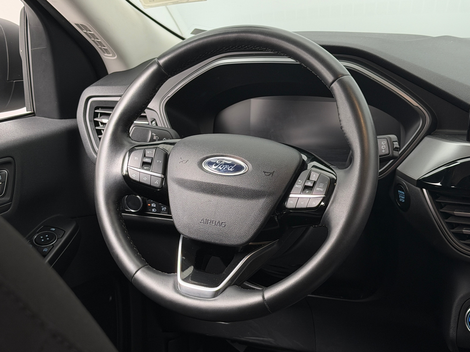 Thumbnail: 2024 Ford Escape - 5