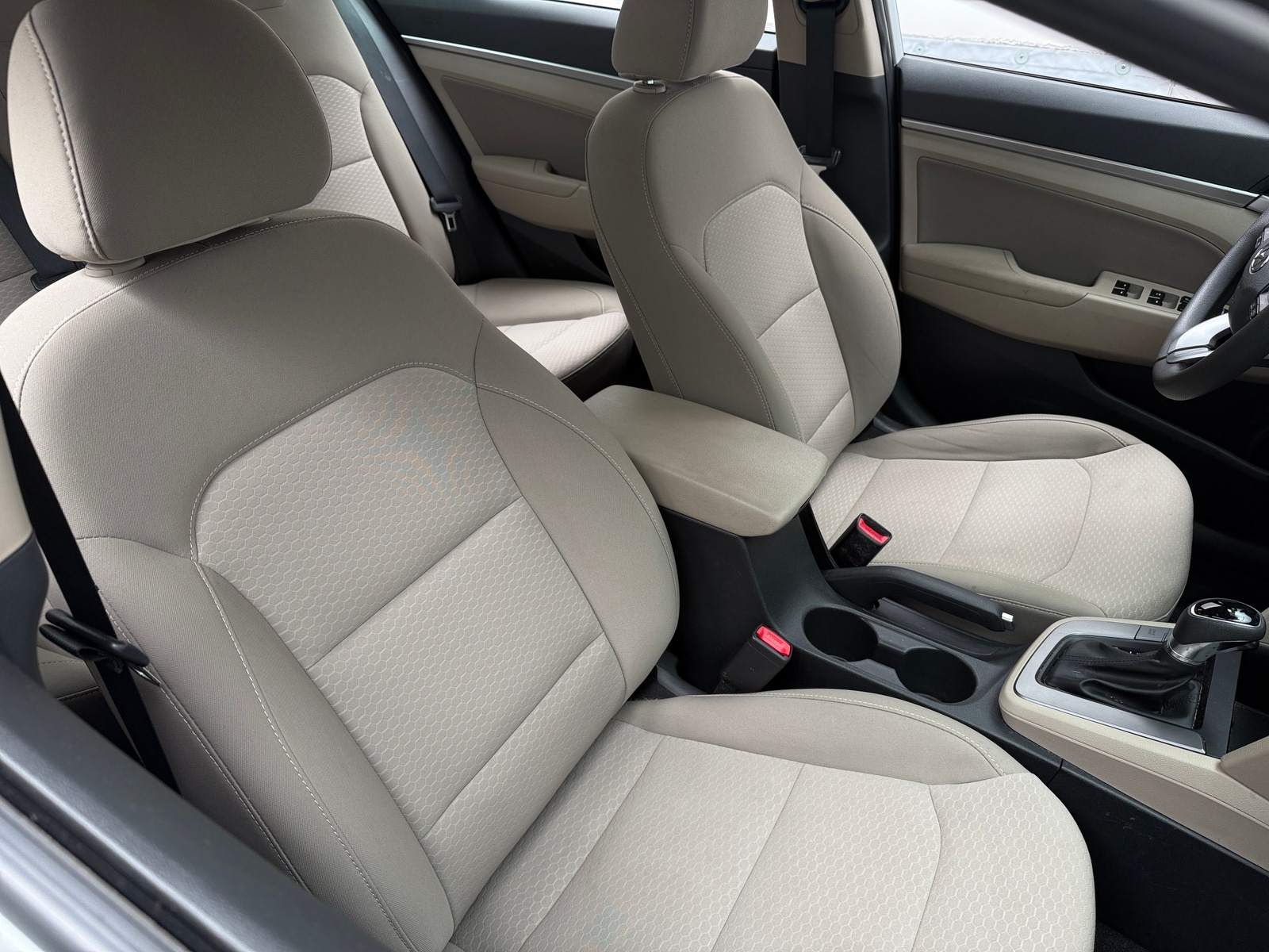 Thumbnail: 2020 Hyundai Elantra - 2