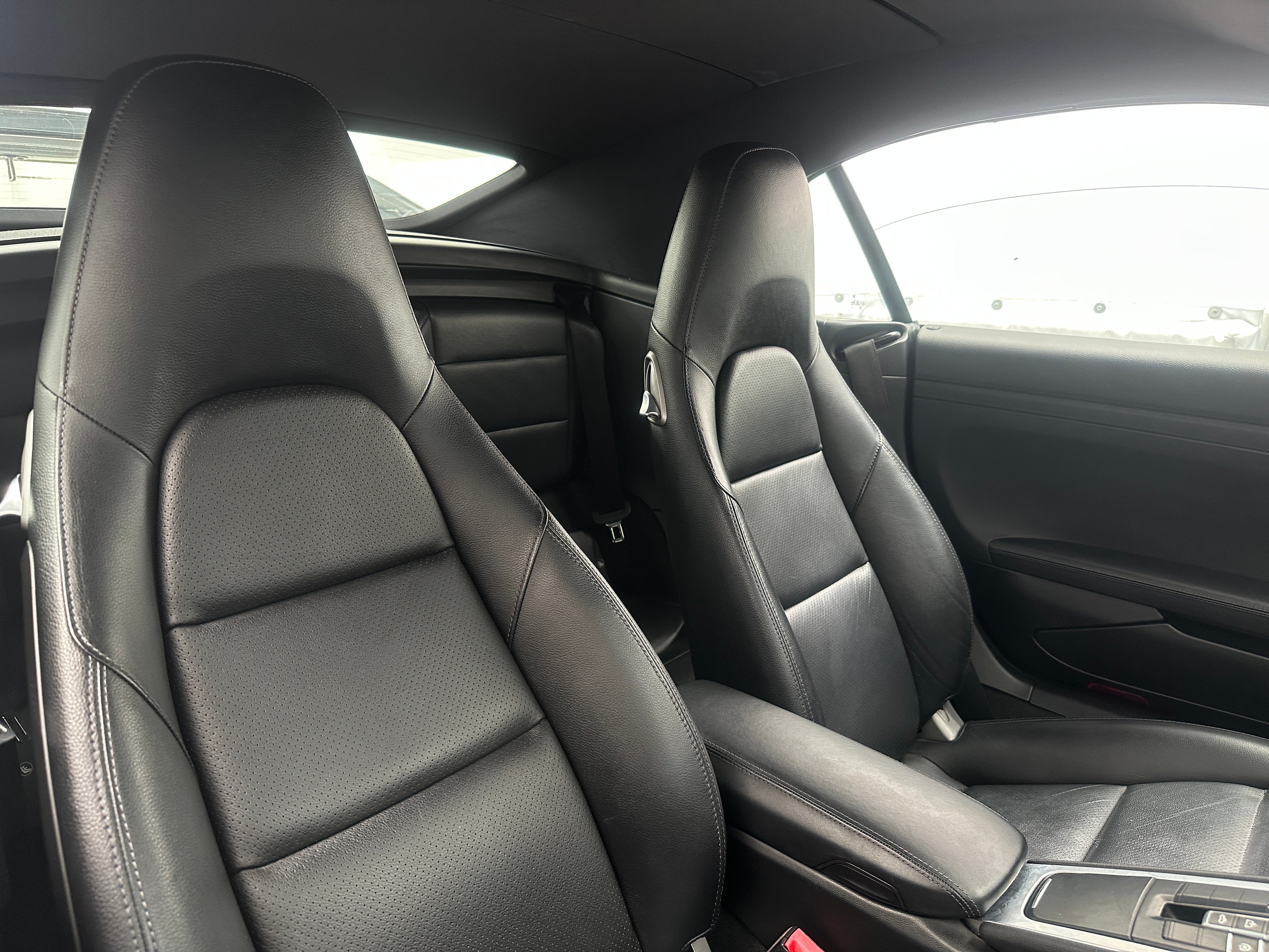 2018 Porsche 911 Carrera