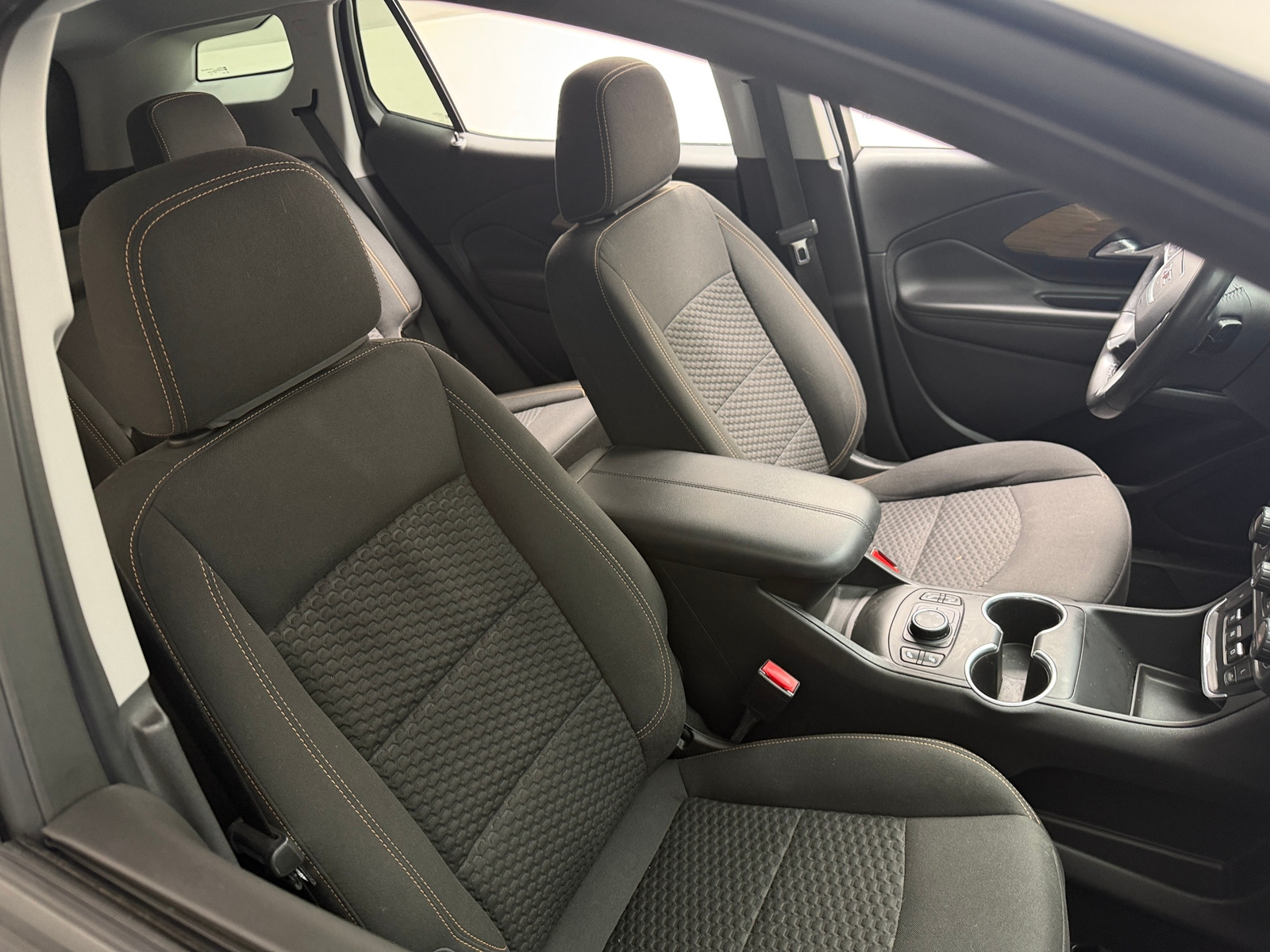 Thumbnail: 2021 GMC Terrain - 2