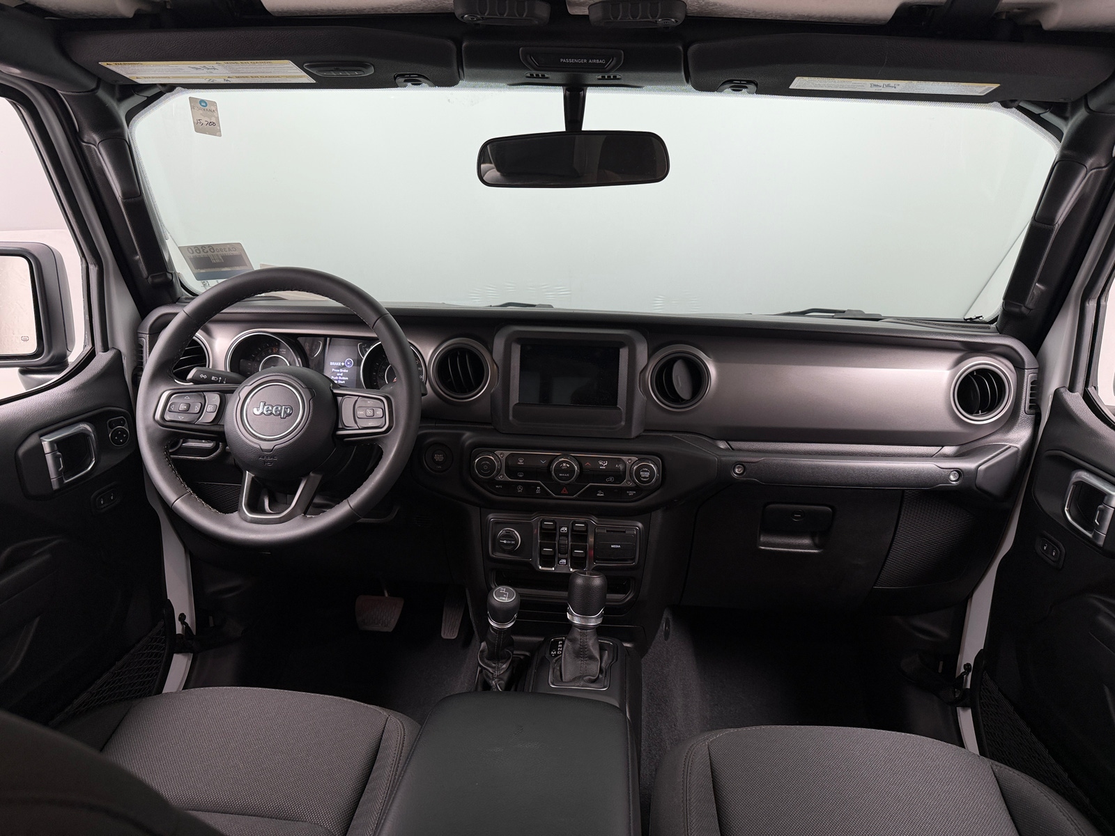 Thumbnail: 2023 Jeep Gladiator - 3
