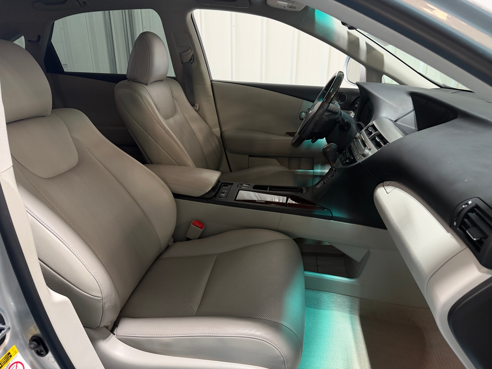 Thumbnail: 2010 Lexus RX - 2