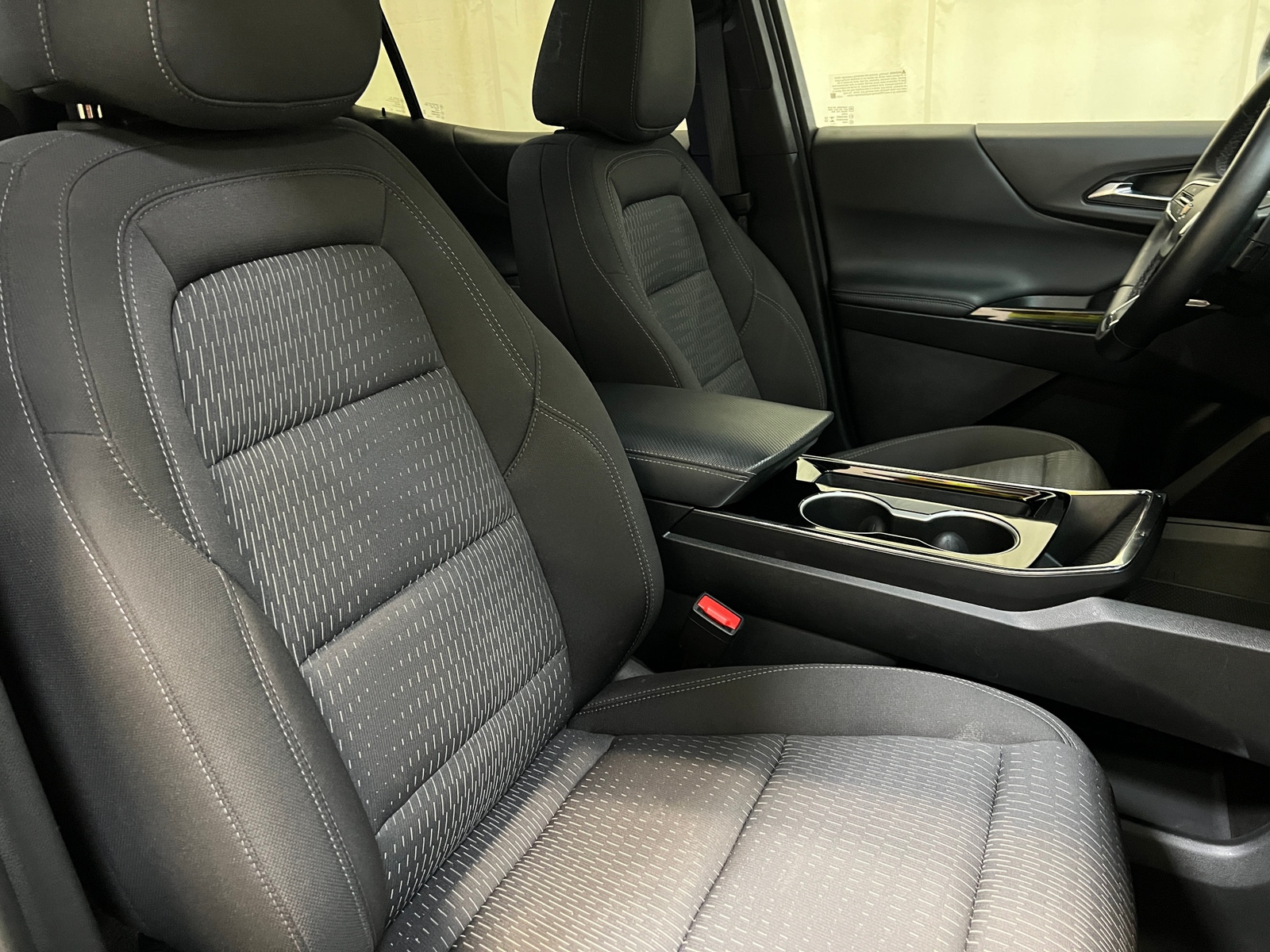 Thumbnail: 2025 Chevrolet Equinox - 2