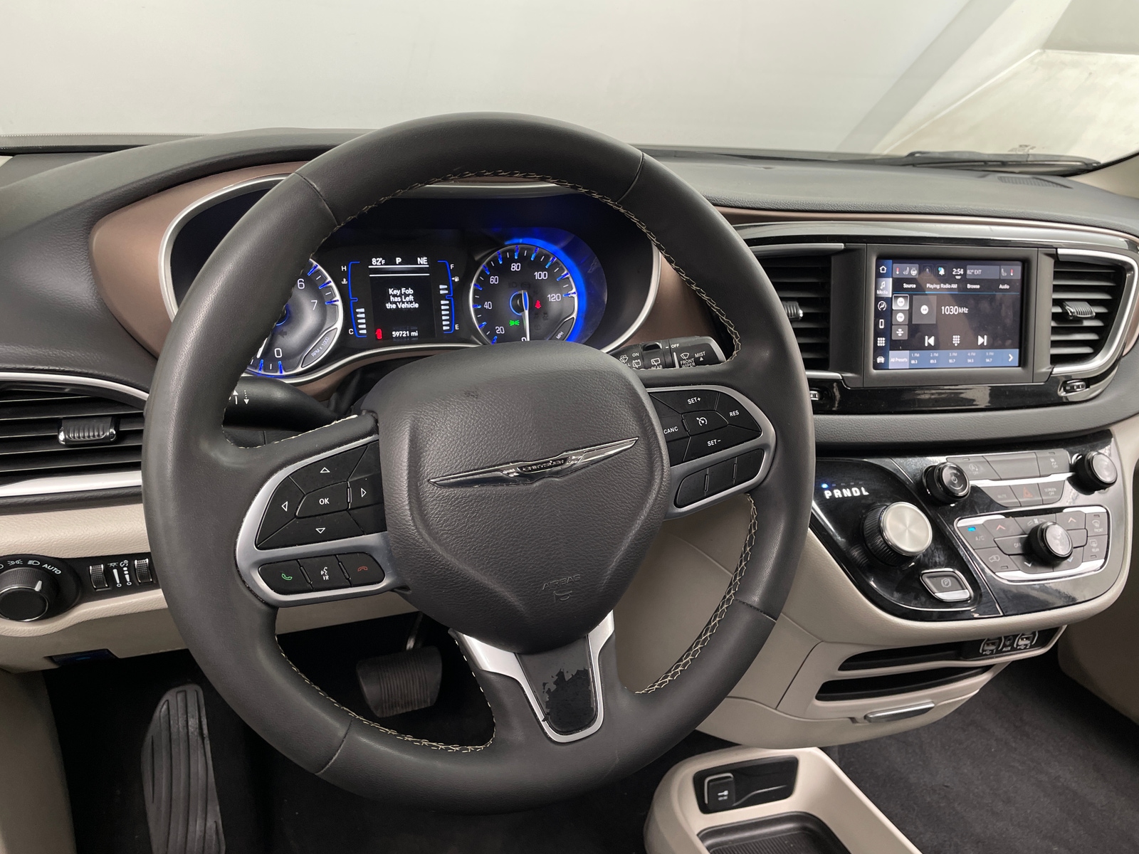 Thumbnail: 2024 Chrysler Voyager - 5