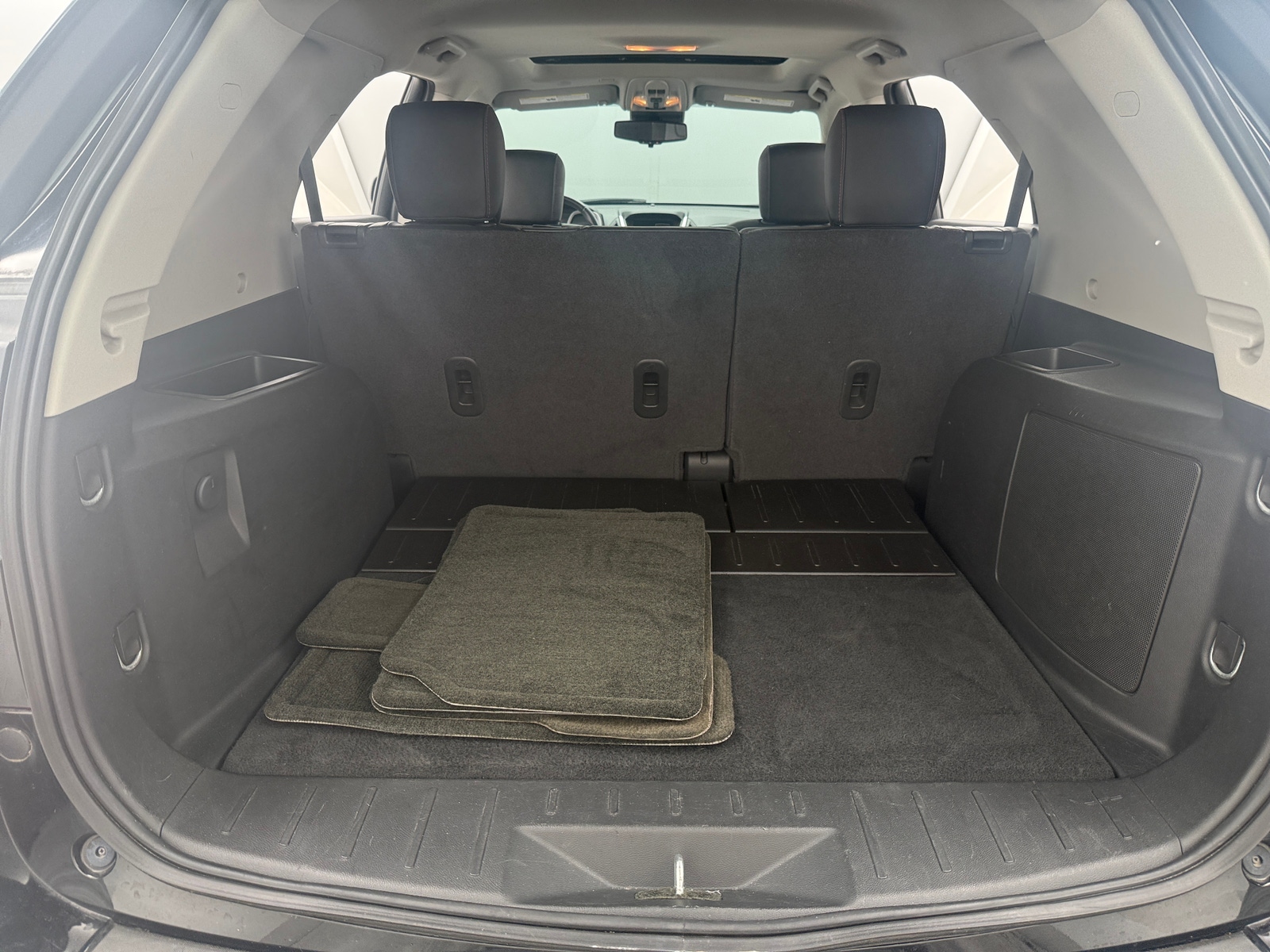 Thumbnail: 2017 Chevrolet Equinox - 6