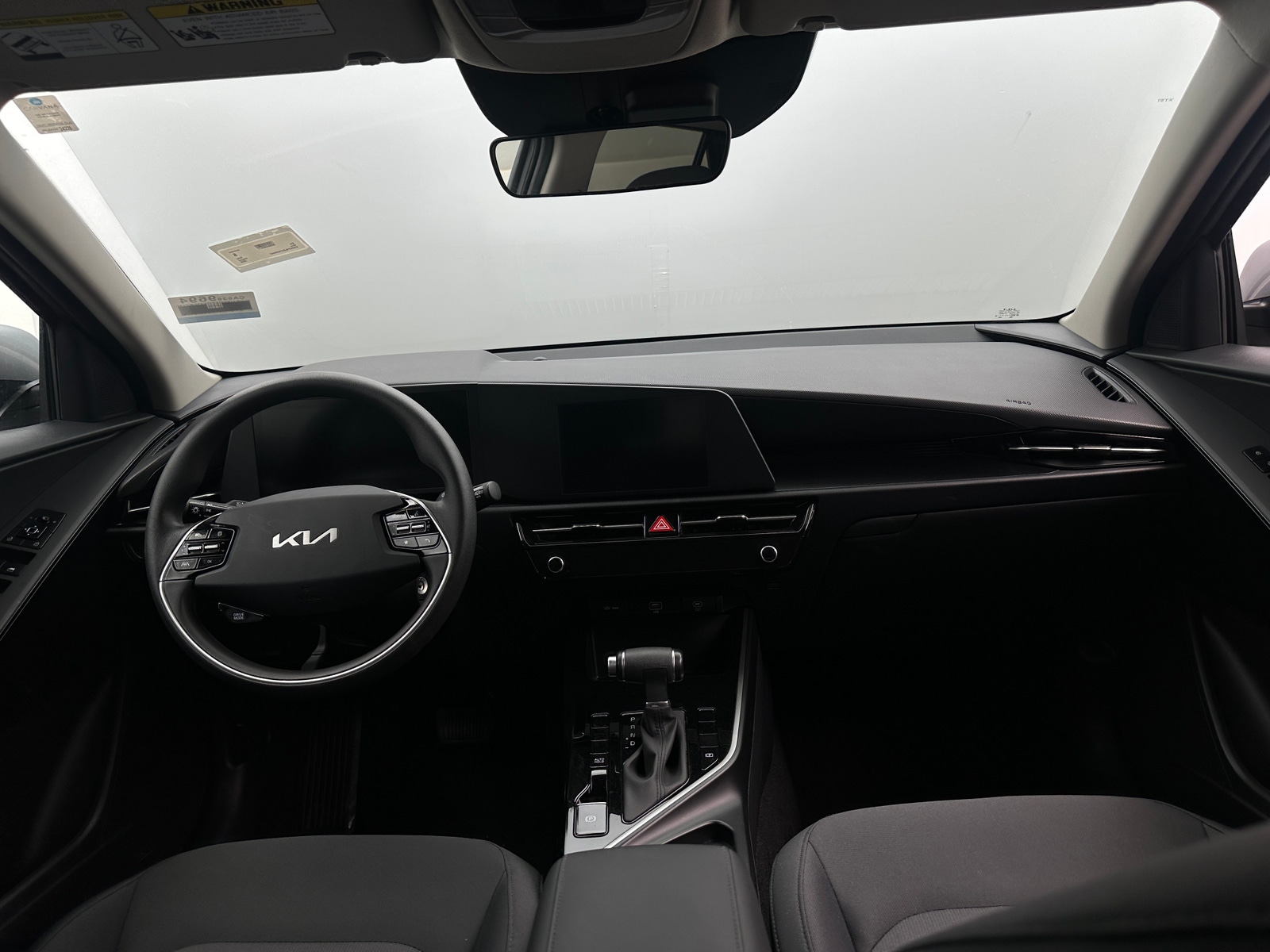 Thumbnail: 2026 Kia Niro - 3