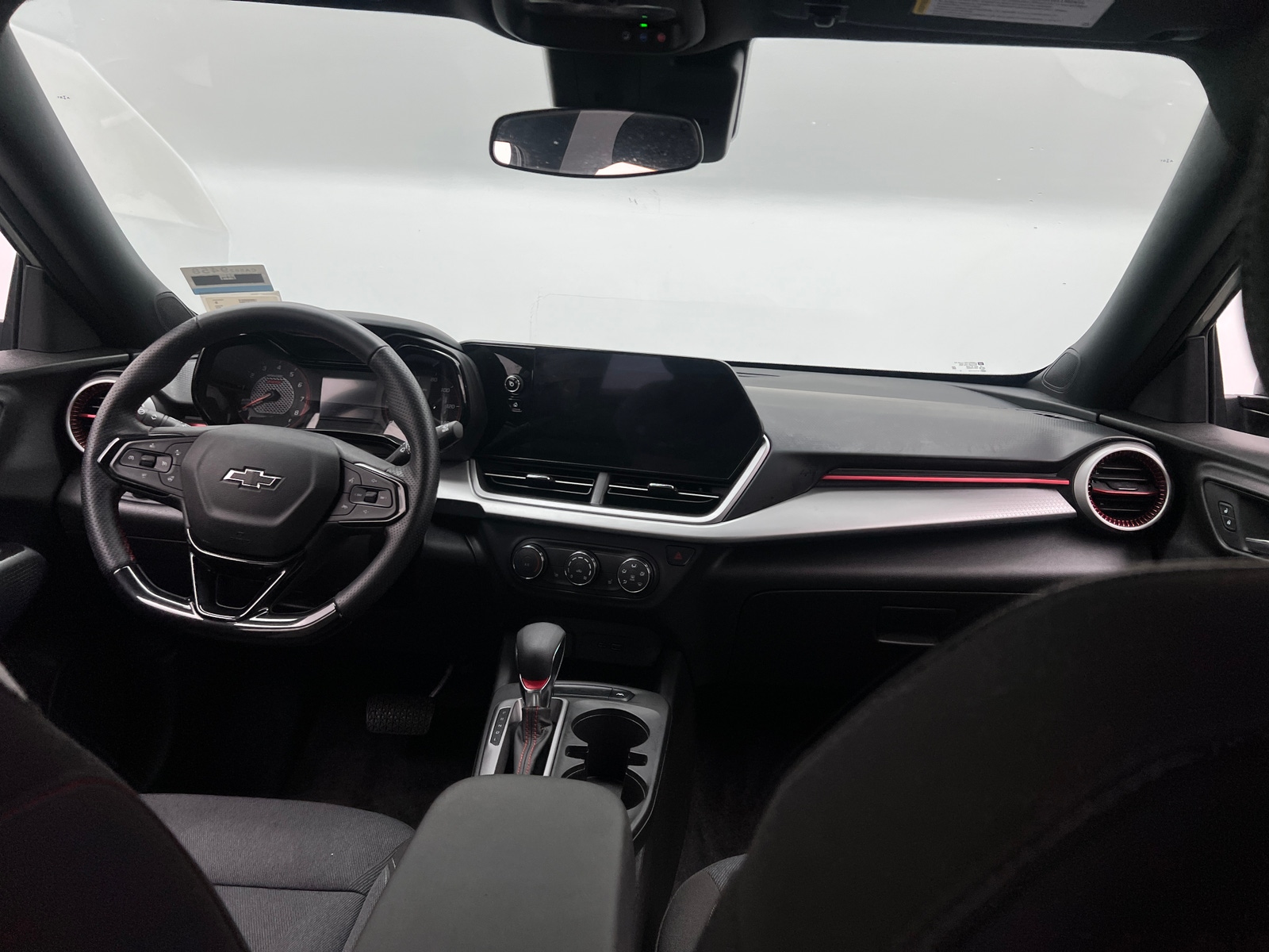 Thumbnail: 2024 Chevrolet Trax - 3