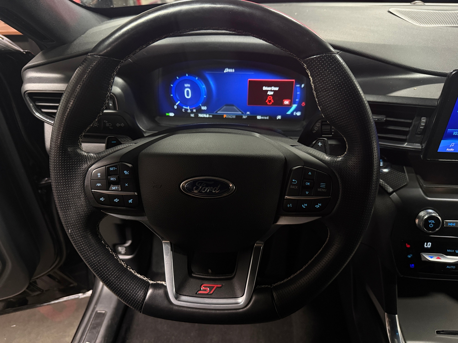 Thumbnail: 2020 Ford Explorer - 4