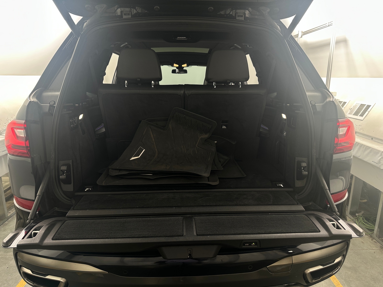 Thumbnail: 2020 BMW X7 - 6