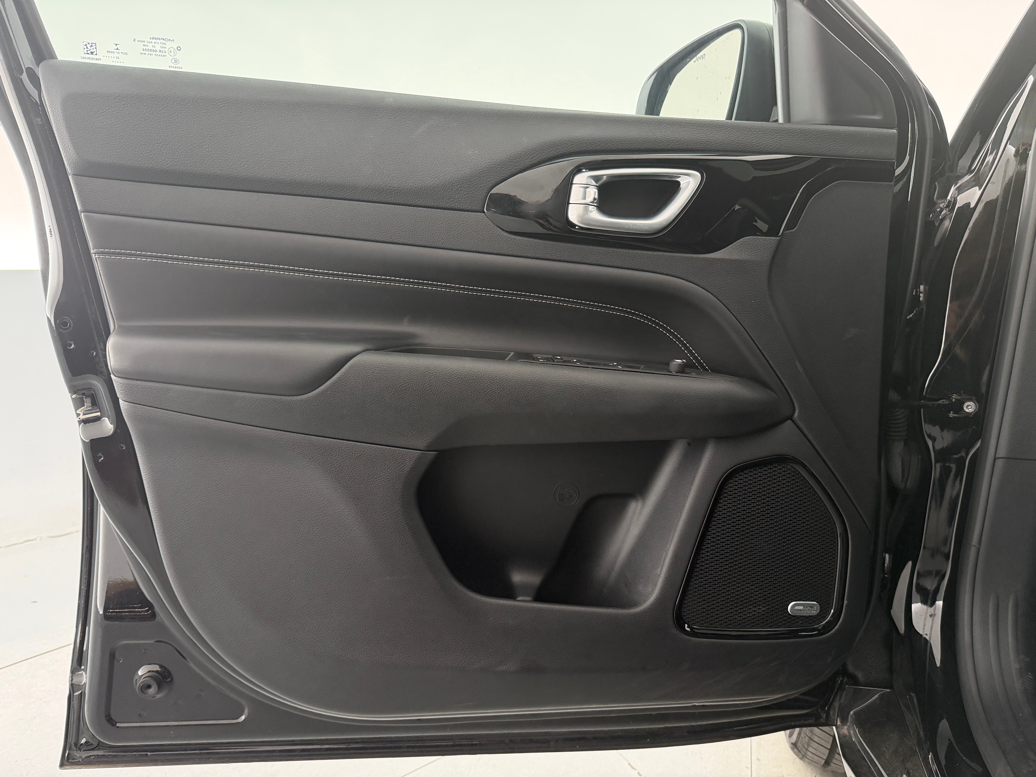 2022 Jeep Compass High Altitude - Photo 2
