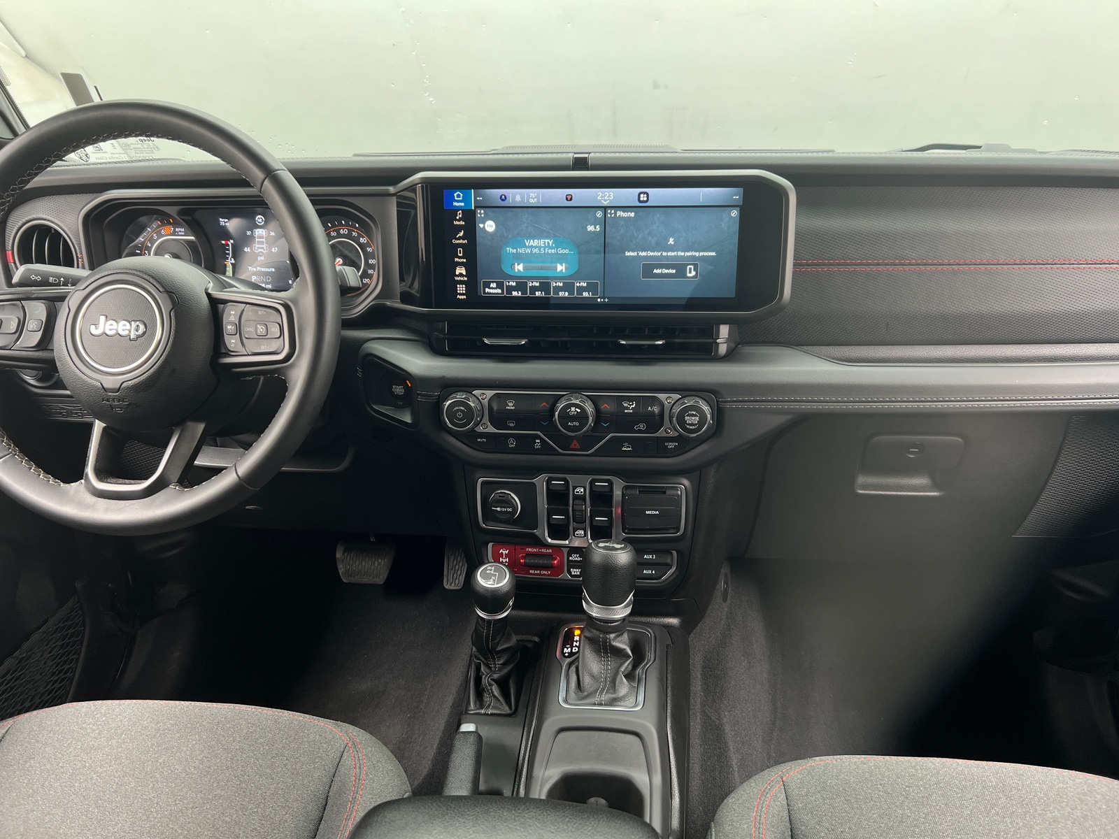 Thumbnail: 2025 Jeep Wrangler - 3