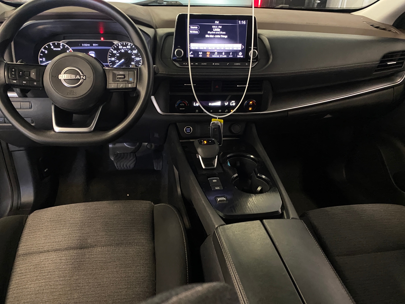 Thumbnail: 2023 Nissan Rogue - 3