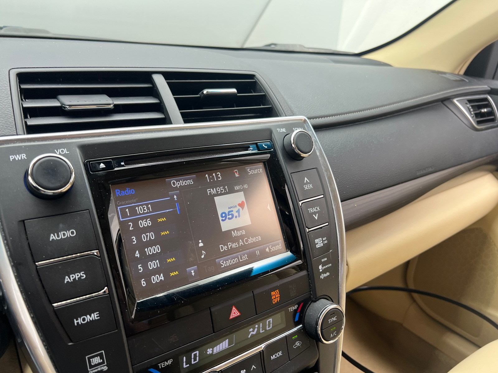 Thumbnail: 2015 Toyota Camry - 3