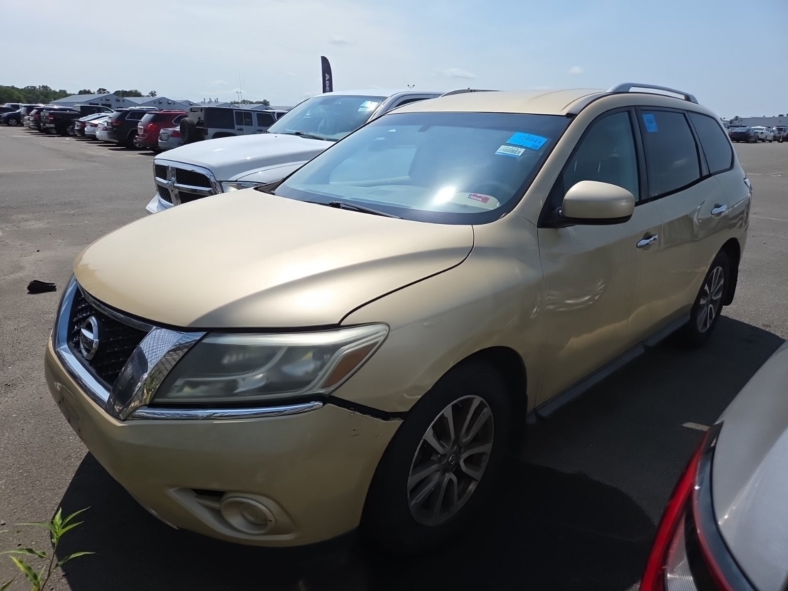 2013 Nissan Pathfinder SV