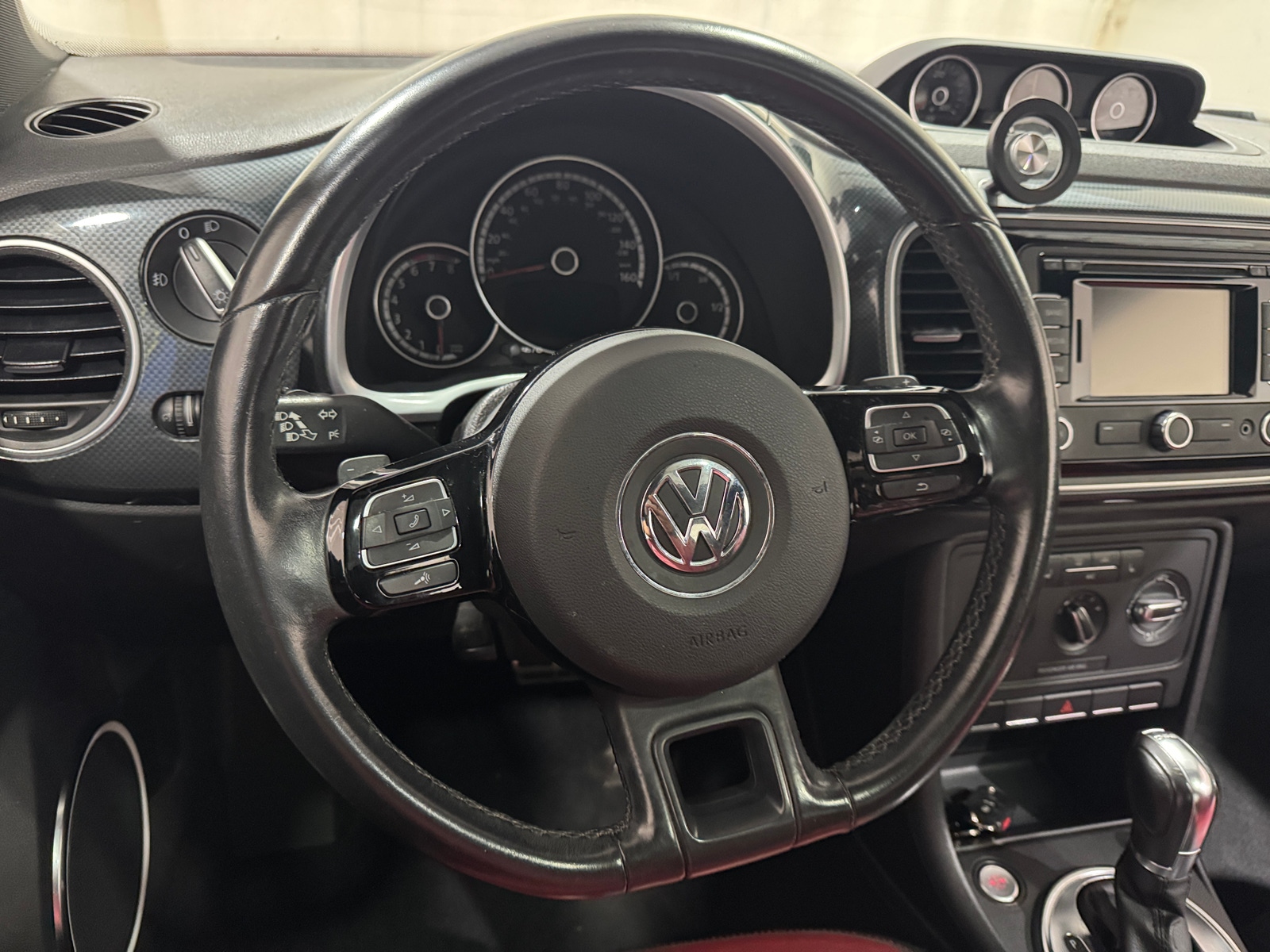 Thumbnail: 2013 Volkswagen Beetle - 5