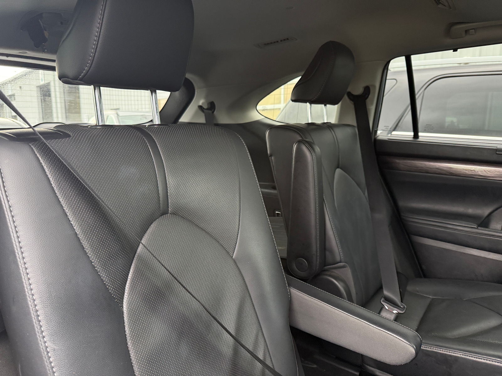 Thumbnail: 2021 Toyota Highlander - 5